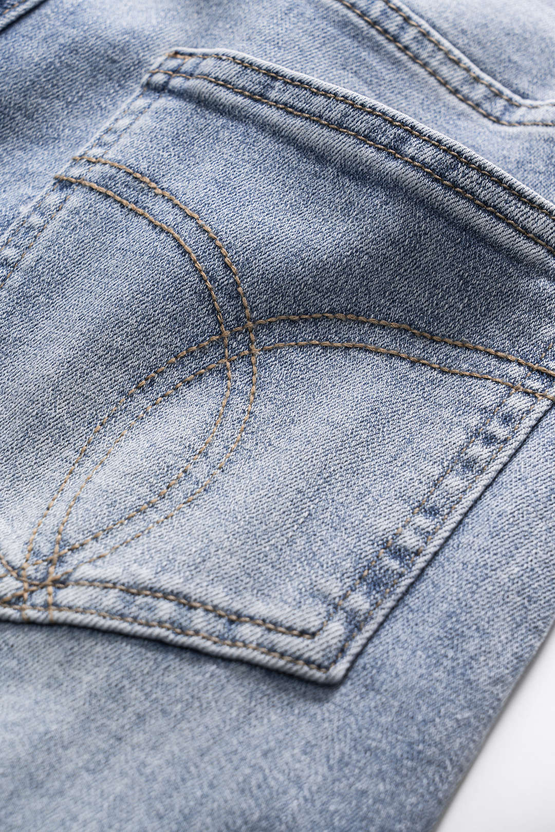 Ripped Cut-Out Button-Pocket Wide-Leg Jeans