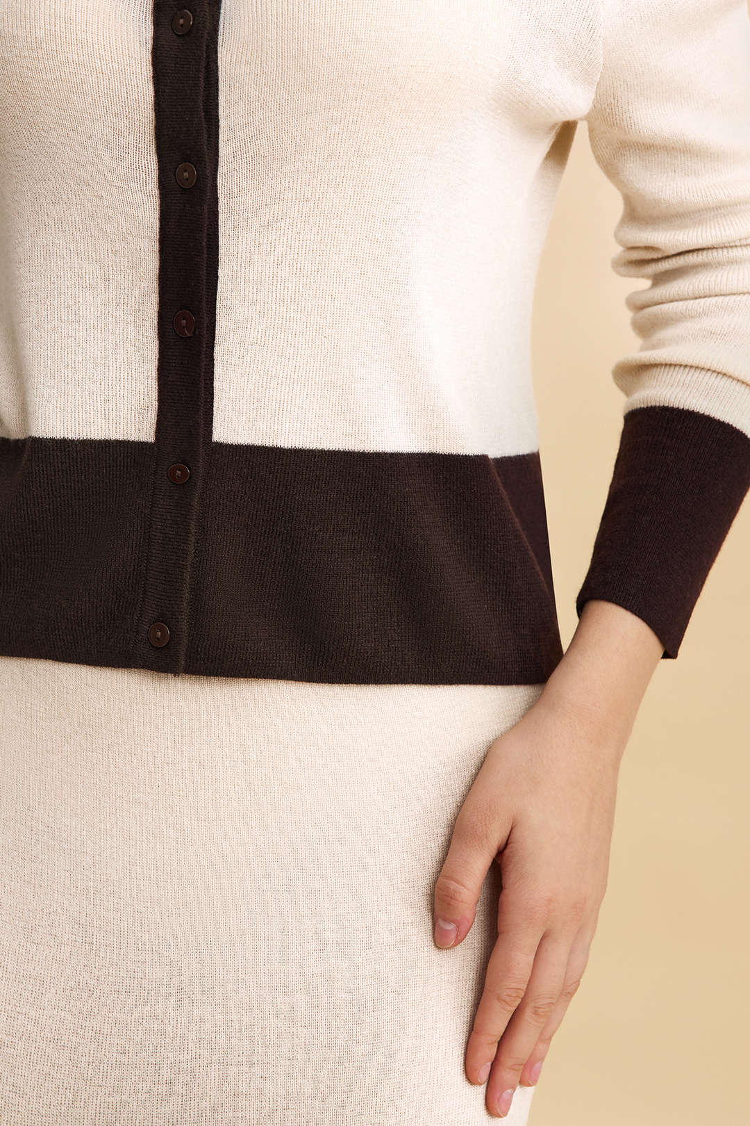 Knit Contrast Button Long-Sleeved Top