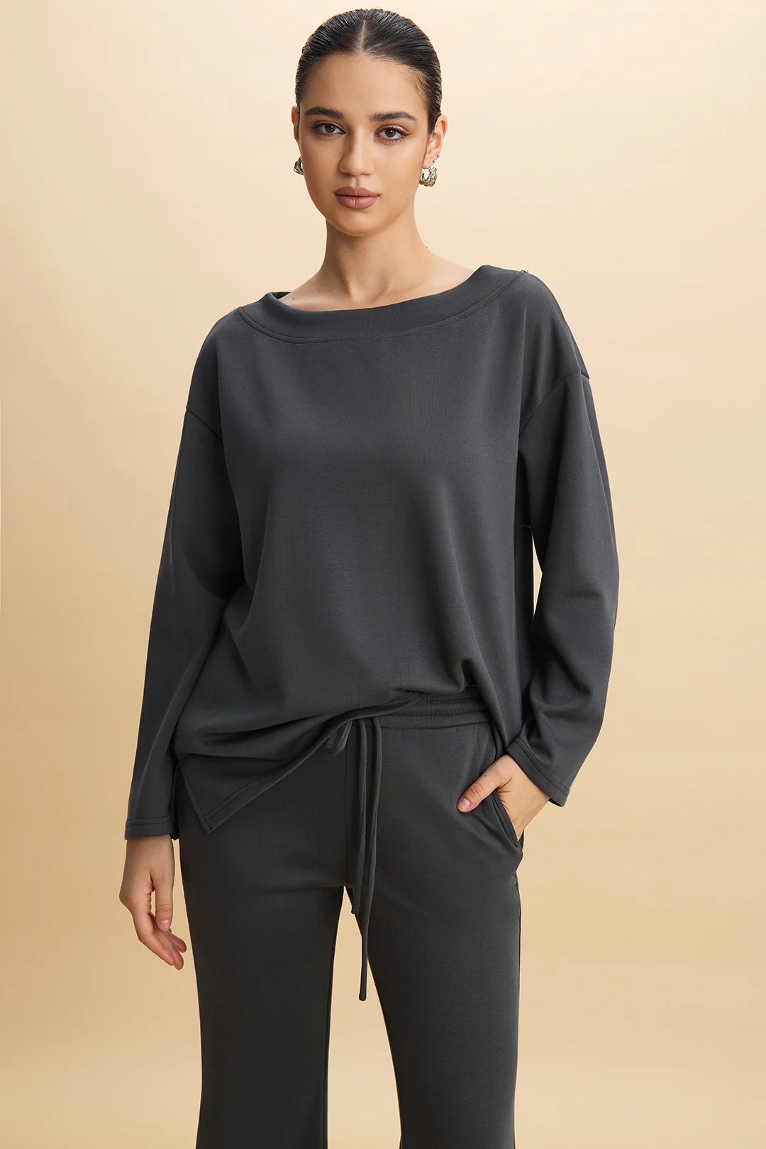 Knit Round Neck Long-Sleeve Top