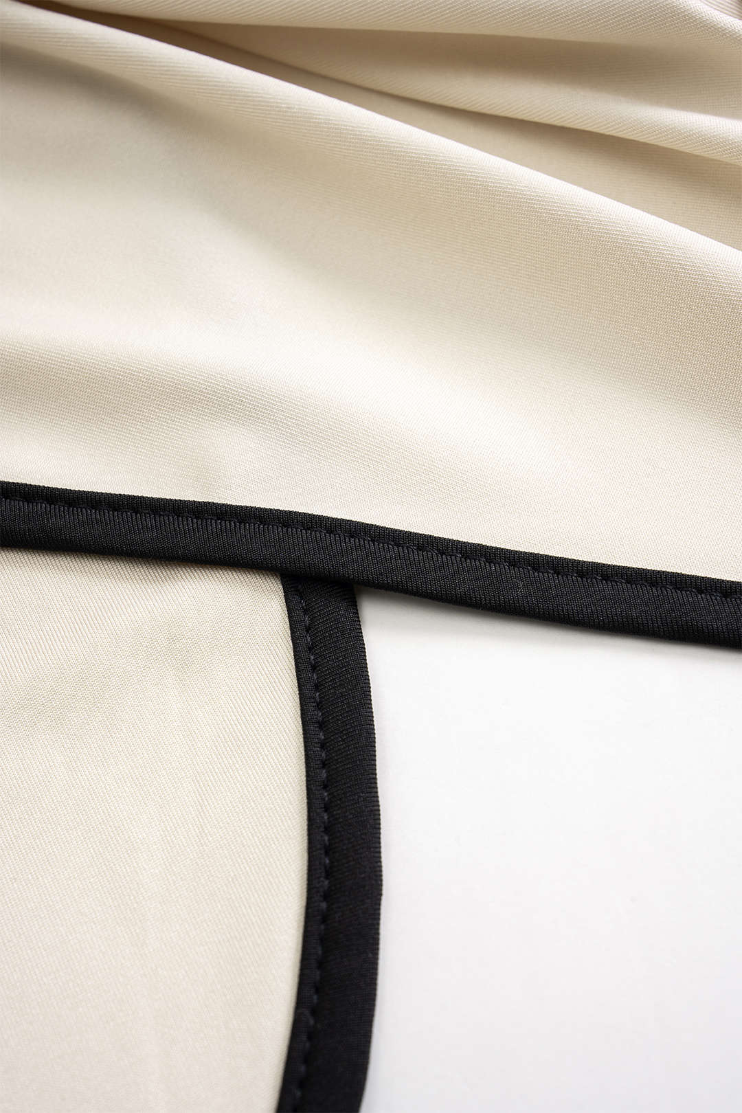 Contrast Knotted Sleeveless Bodysuit and Tie-Up Side Slit Skirt Ensemble