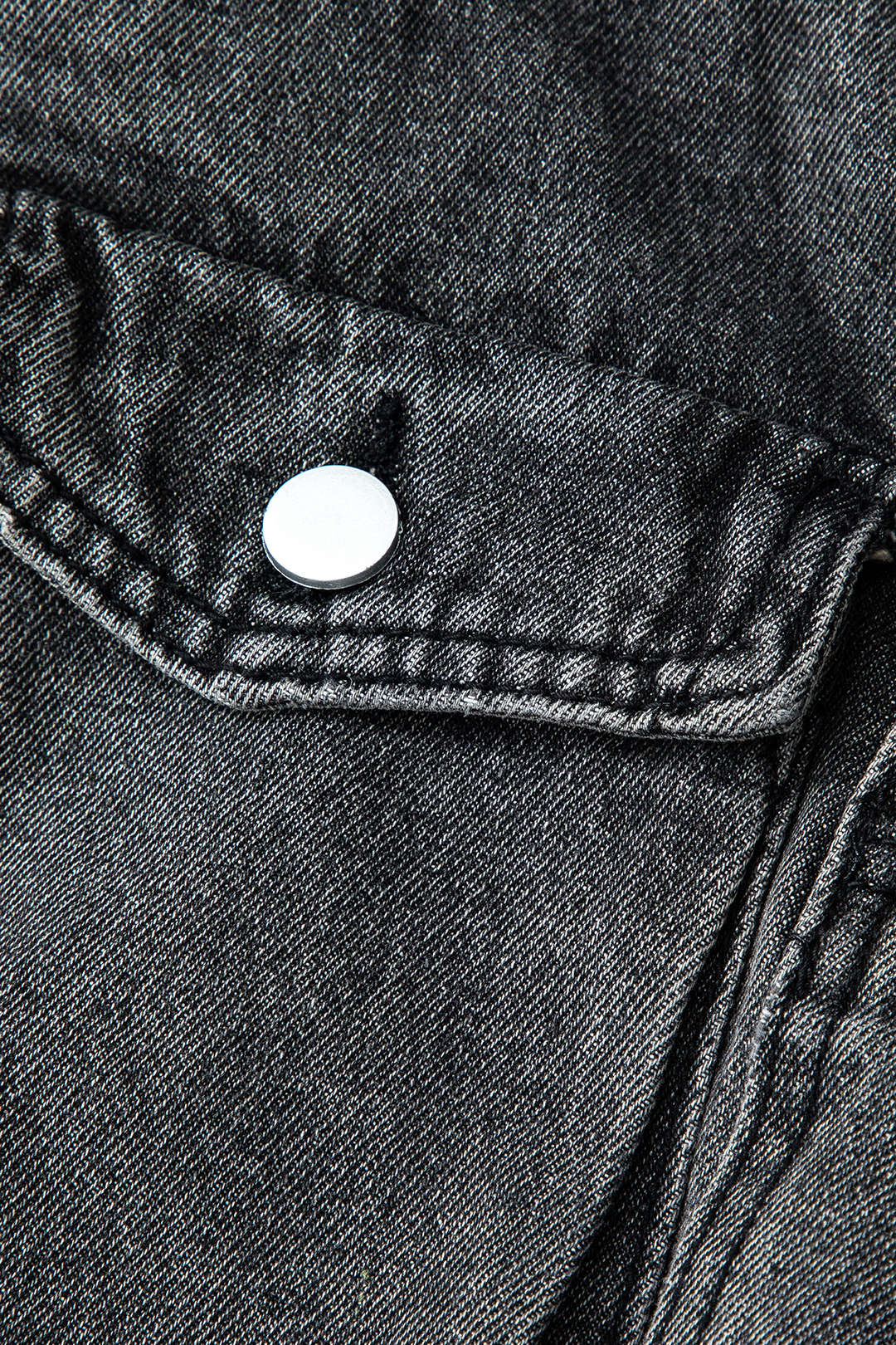 Multi-Pocket Denim Mini Cargo Skirt