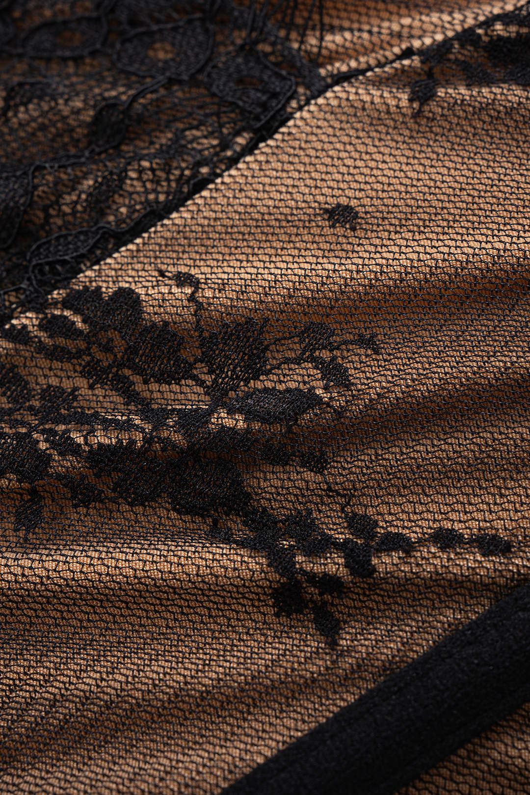 Halter Neck Backless Cut-Out Hook-and-Eye Tank Top