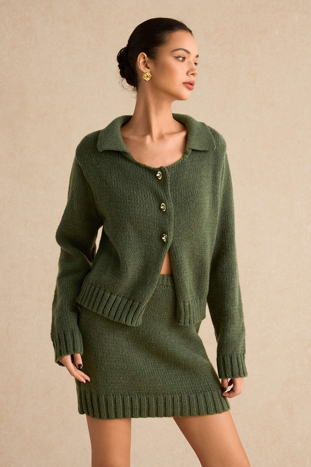 Metallic-Buttoned Long-Sleeve Knitted Top