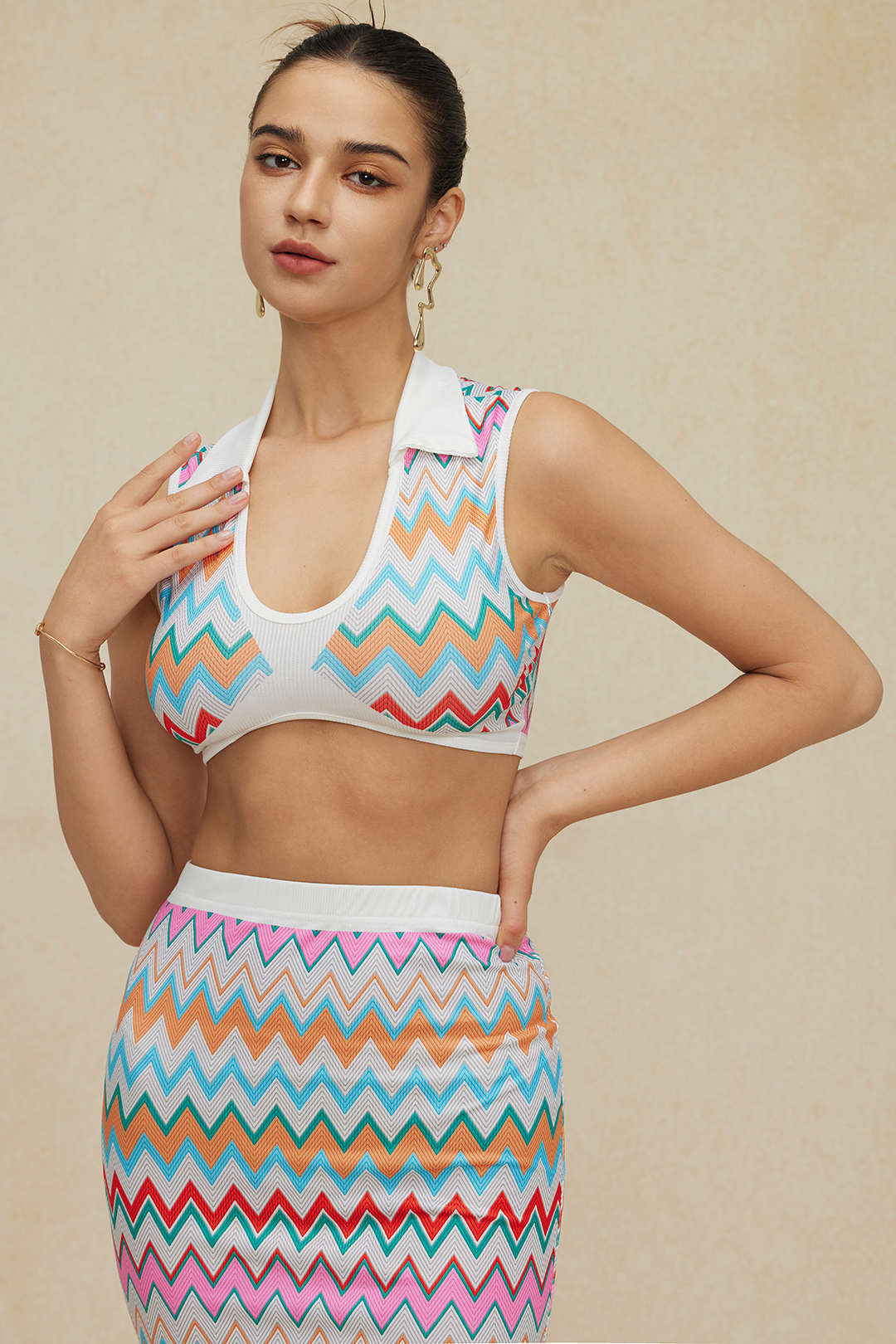 Contrasting V-neck Cropped Knit Tank Top and Split Maxi Skirt Set