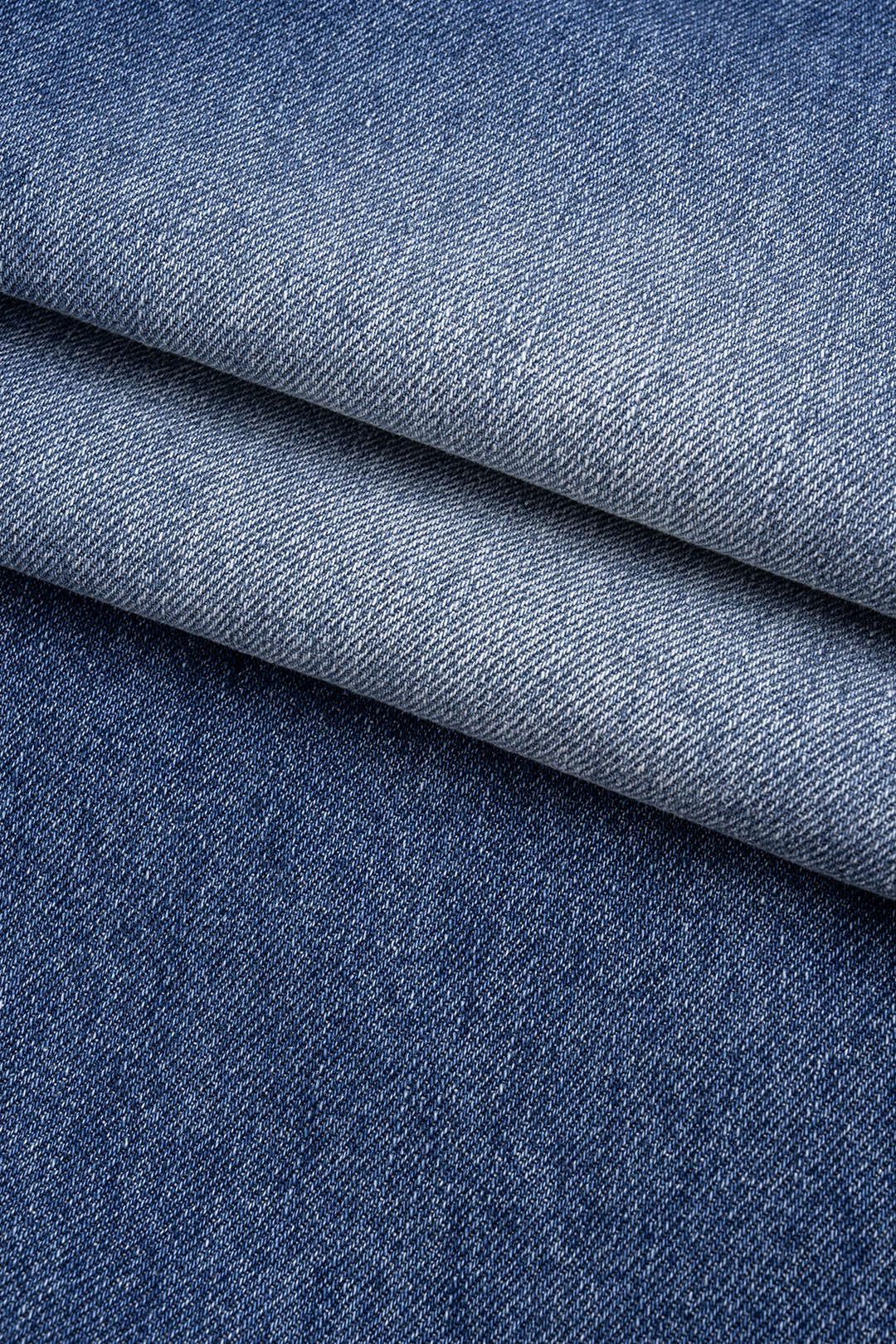 Denim Wide-Leg Barrel Jeans