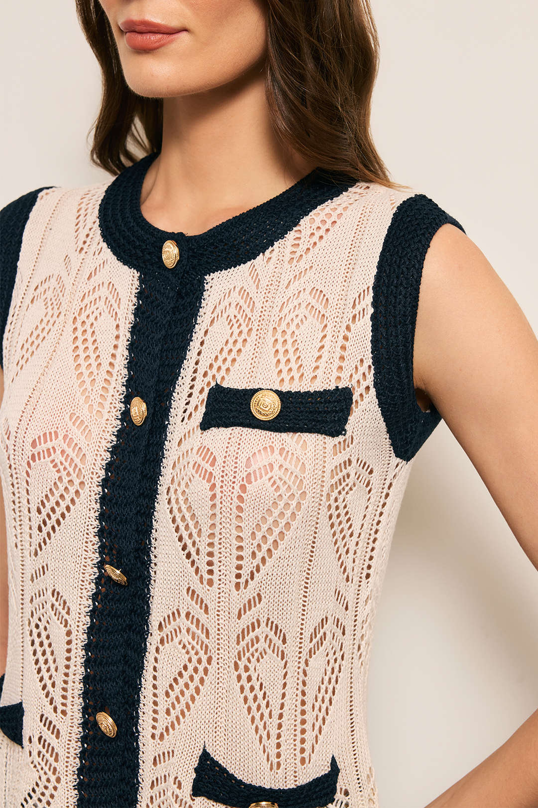 Knit Contrast Cut Out Button Sleeveless Vest