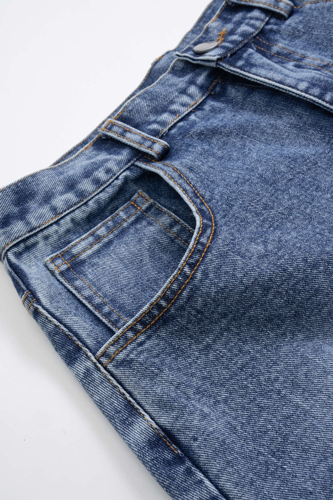 Denim Contrast Whipstitching Pocket Skirt