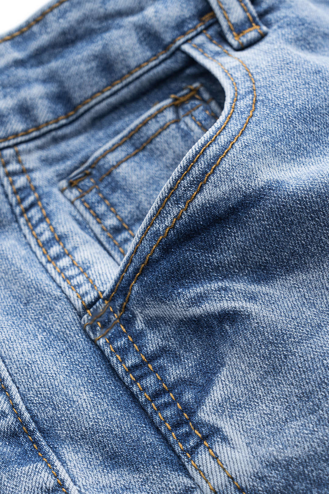 Denim Button Pocket Wide-Leg Barrel Jeans