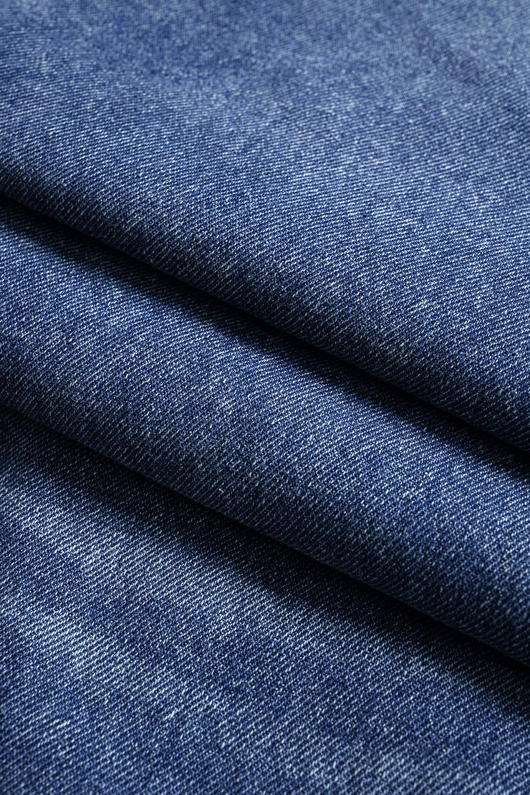 Denim Rivet Decor Jeans