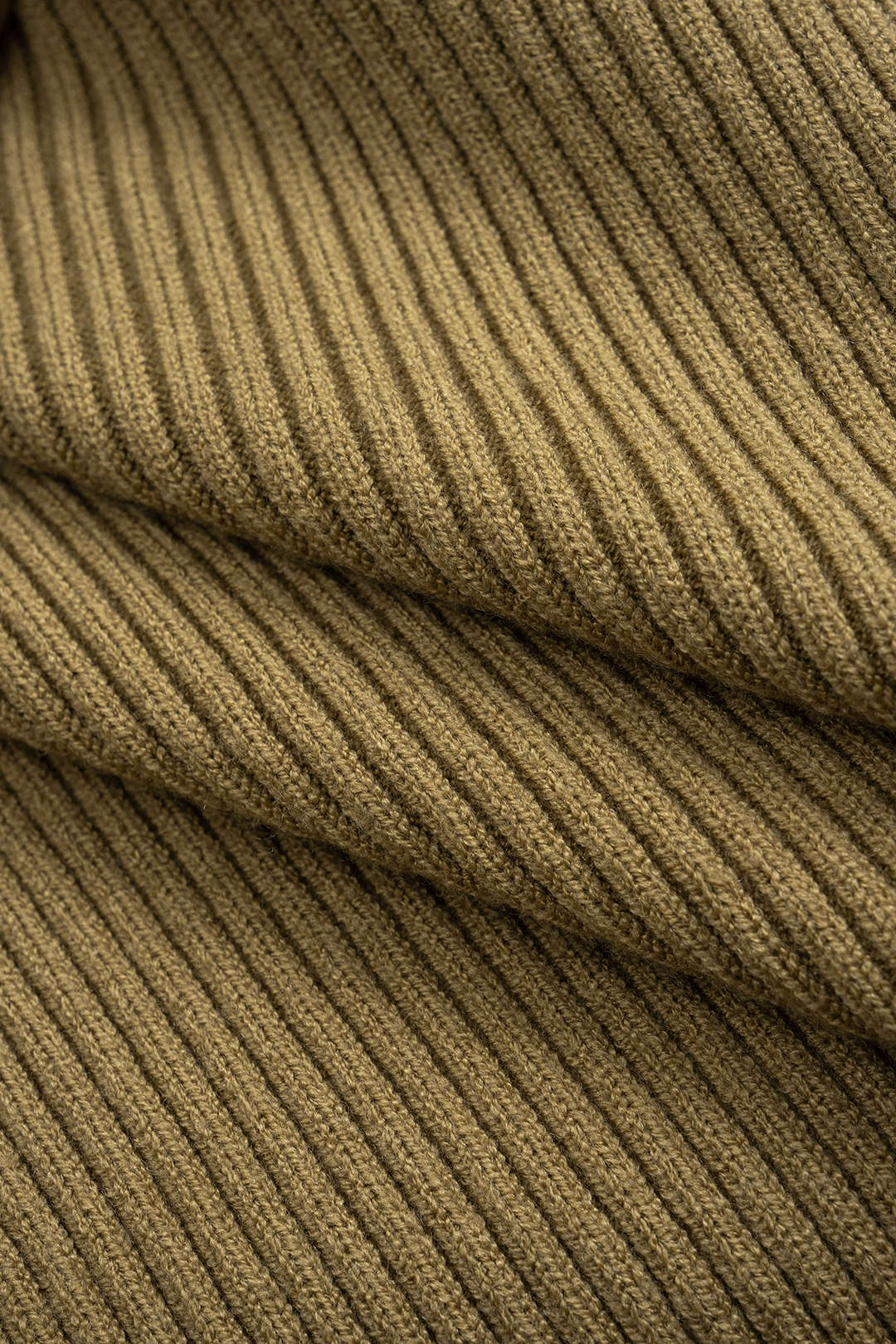 Knit Metallic Button Contrast Skirt