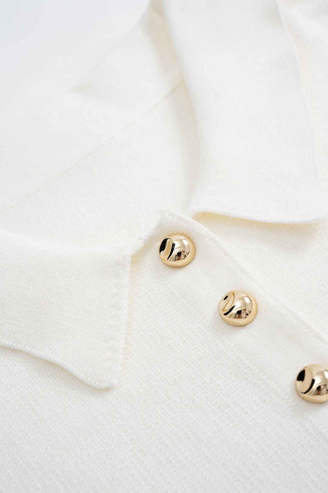 Puffed Hem Buttoned Tank Top