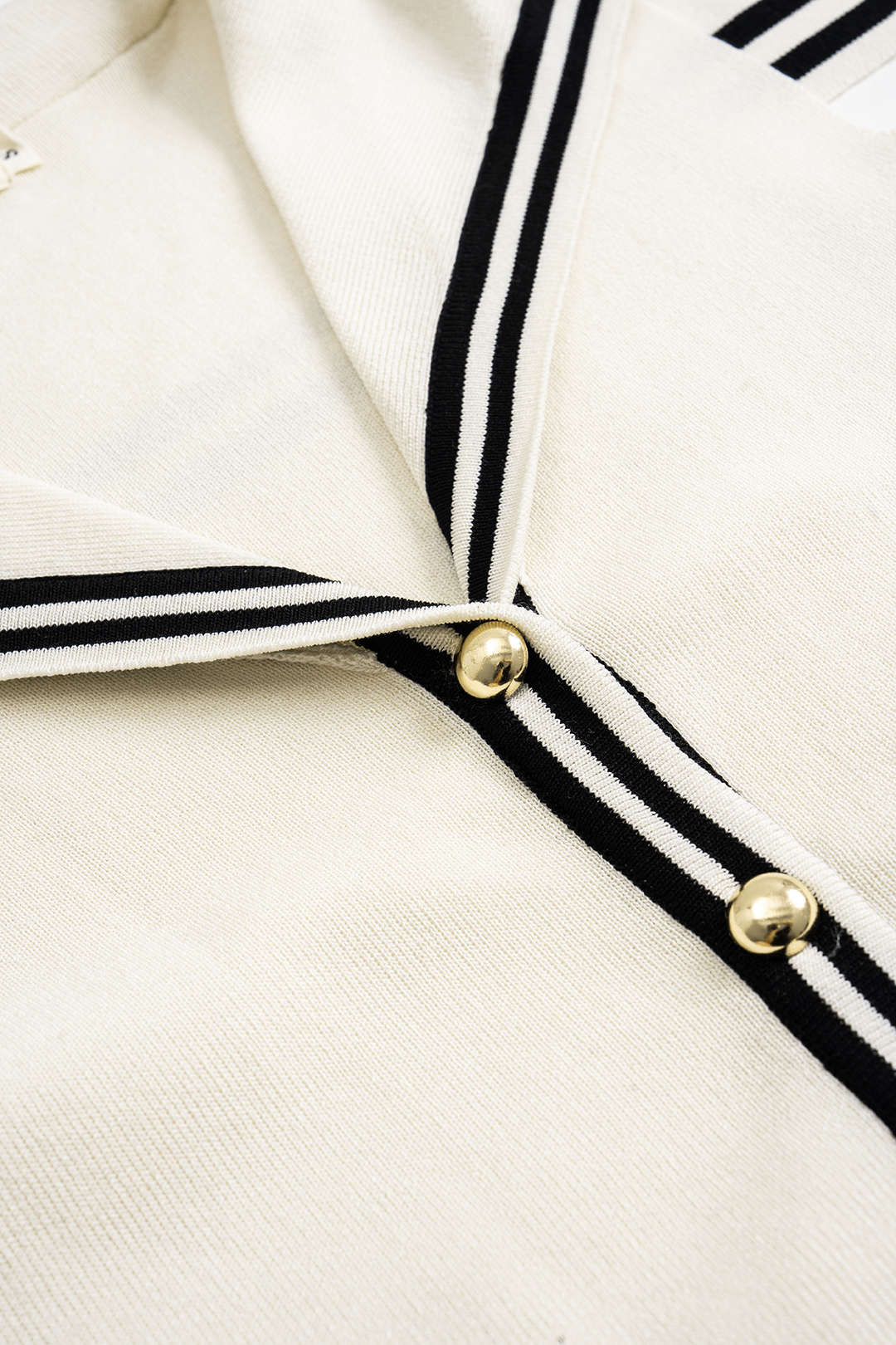 Knit V-Neck Contrast Button Tank Top