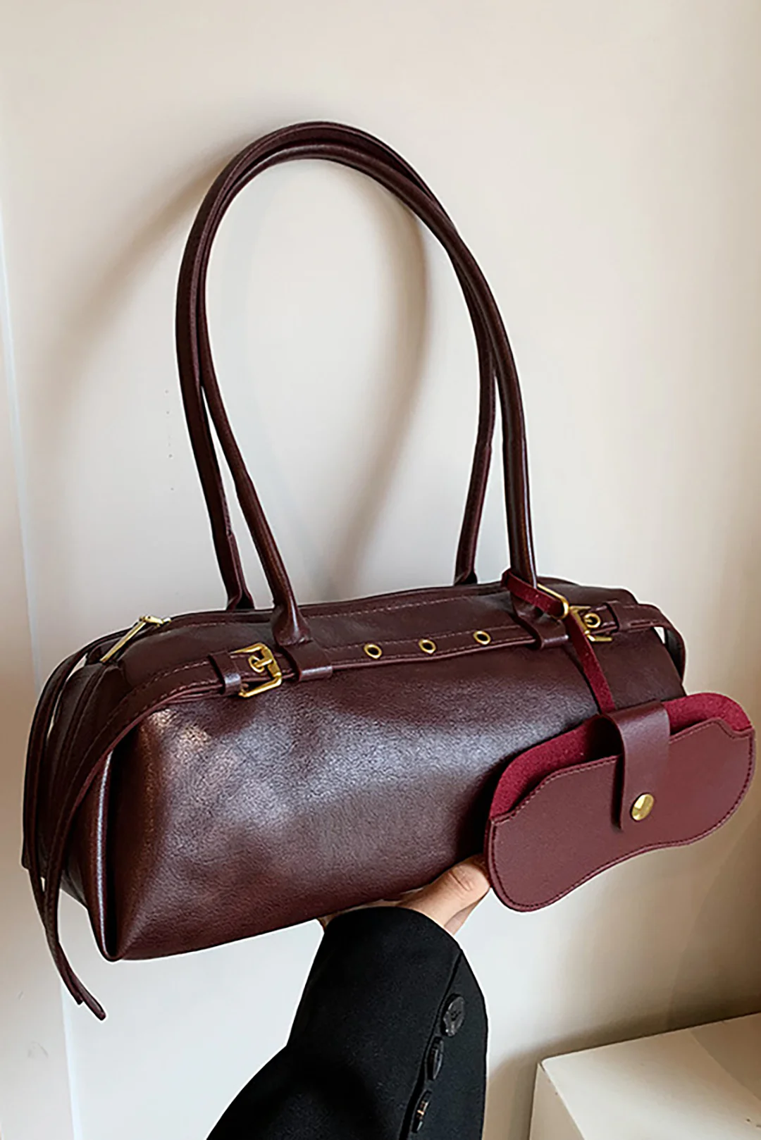 Vintage-Style Leather Shoulder Bag