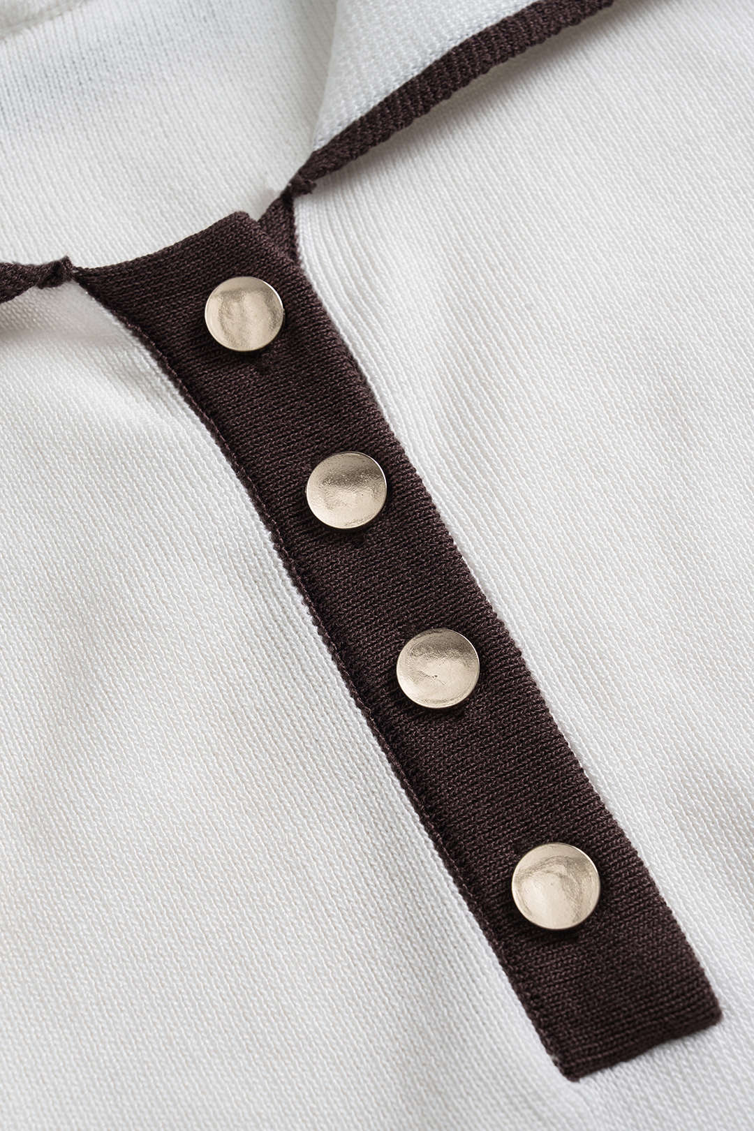 Contrast Metallic Button Short Sleeve Midi Dress