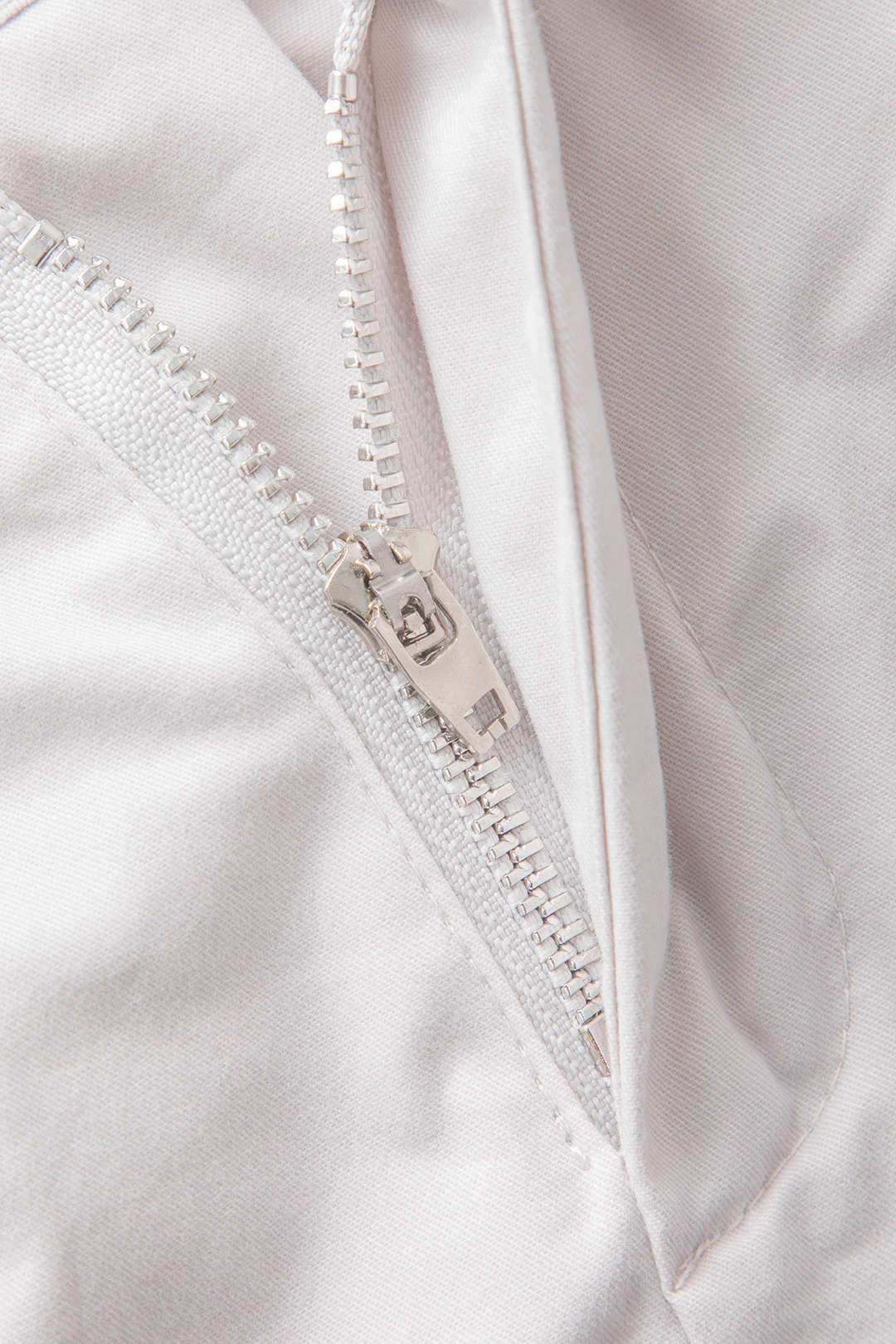 Low-Rise Tie Cargo Mini Skirt