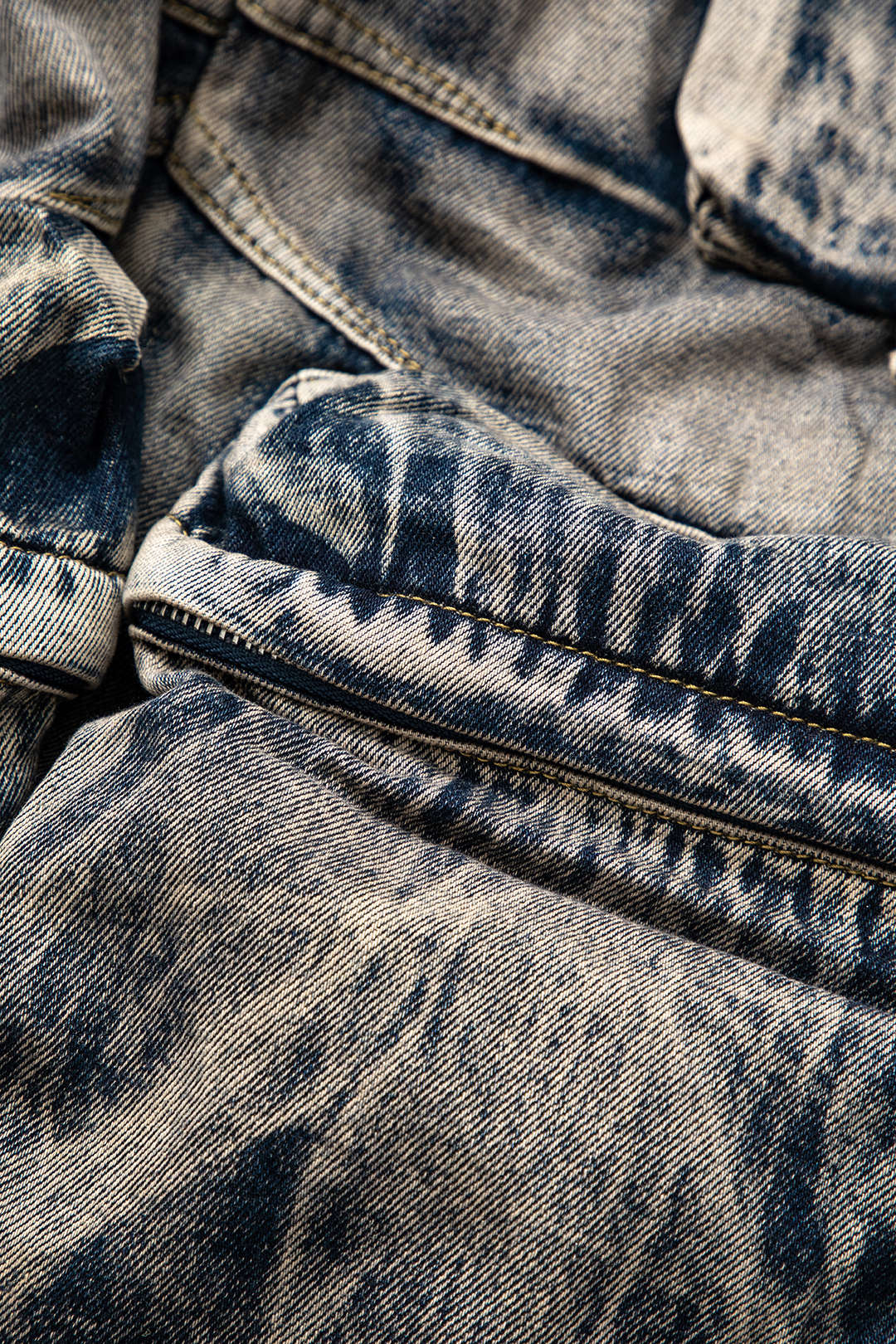 Ombre Multi-Pocket Wide-Leg Cargo Denim Trousers