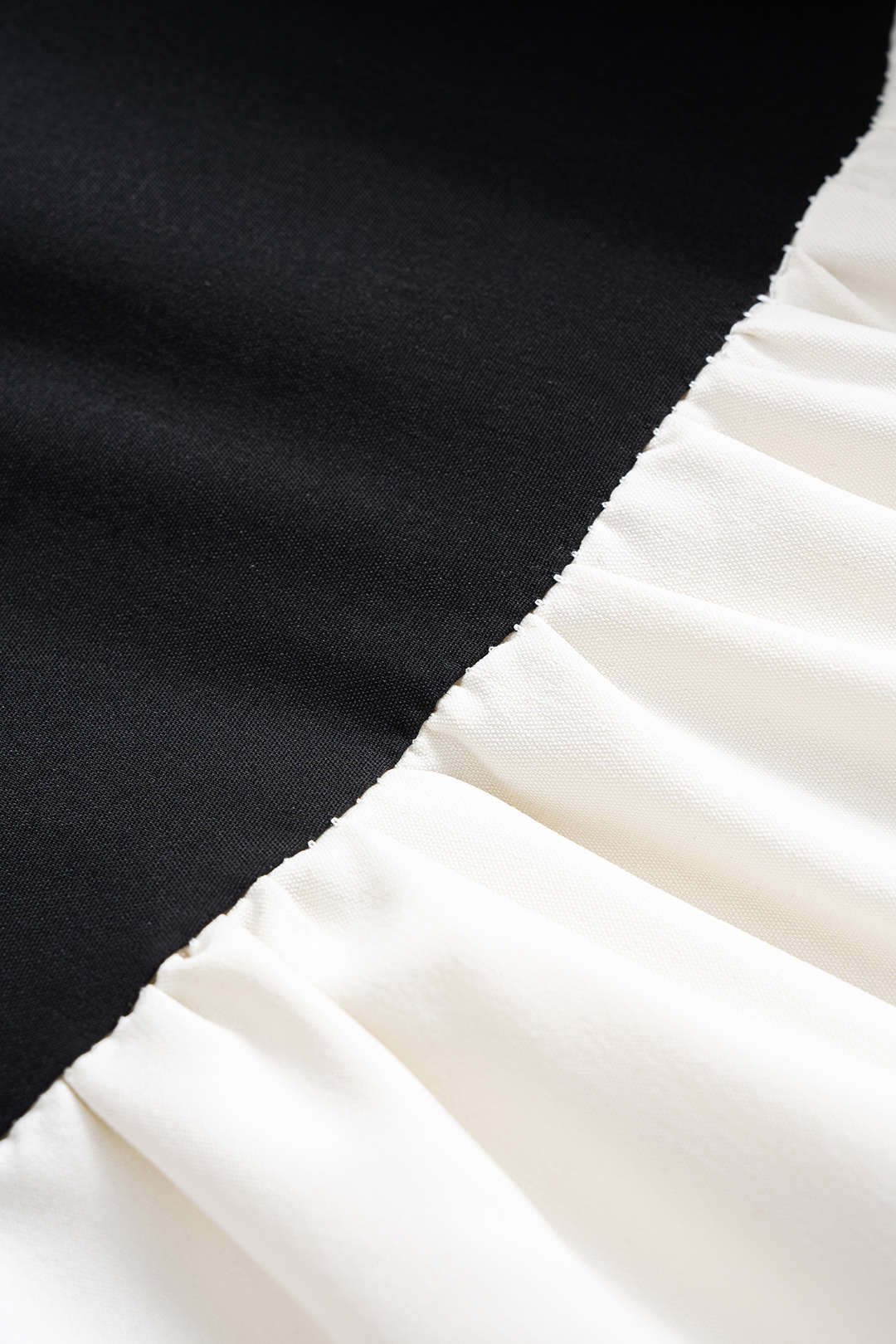 Solid Short Sleeve T-Shirt and Contrast Ruched Wide-Leg Trousers Set