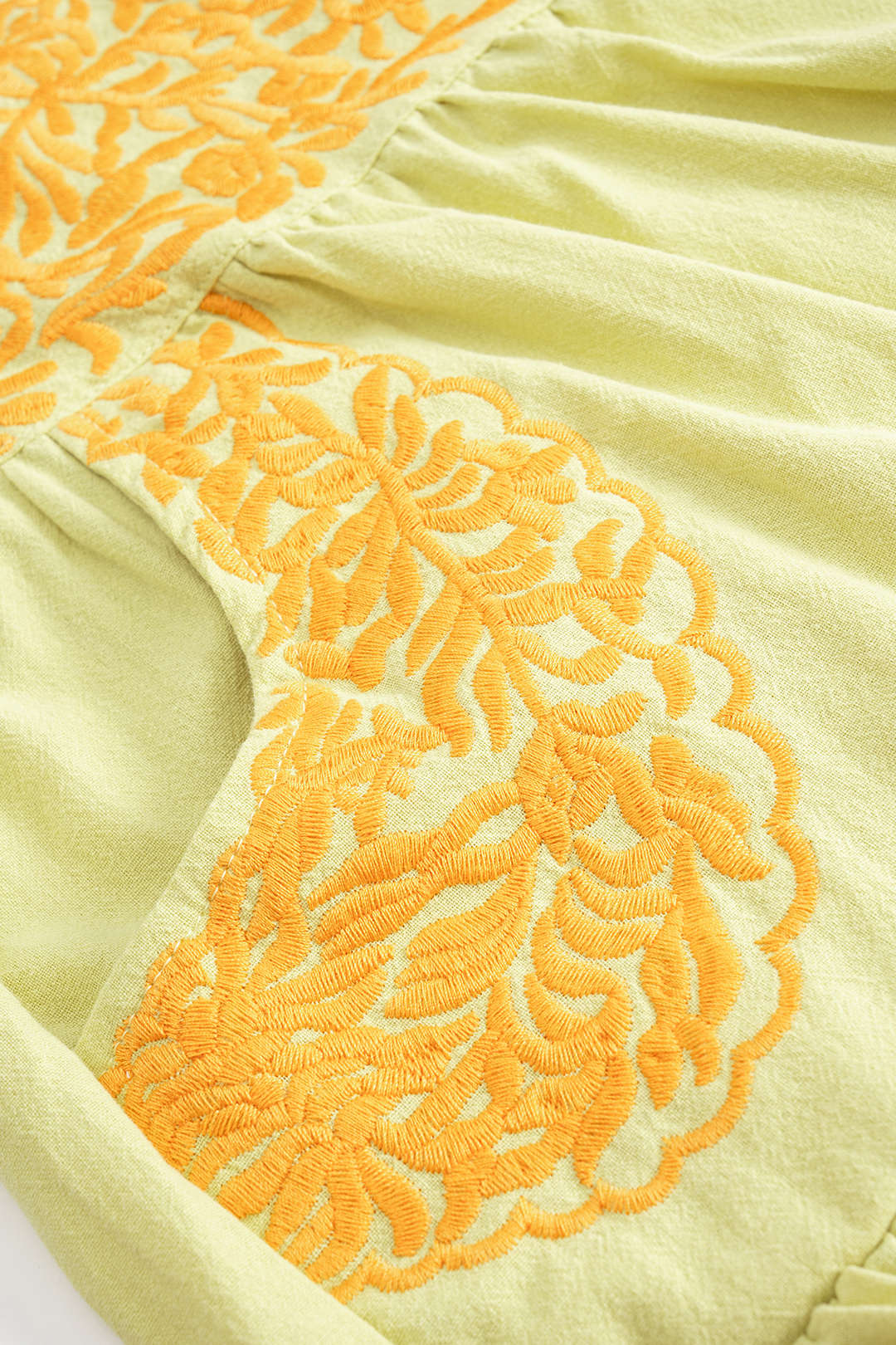 Floral Print Embroidered Ruffled Pocket Shorts