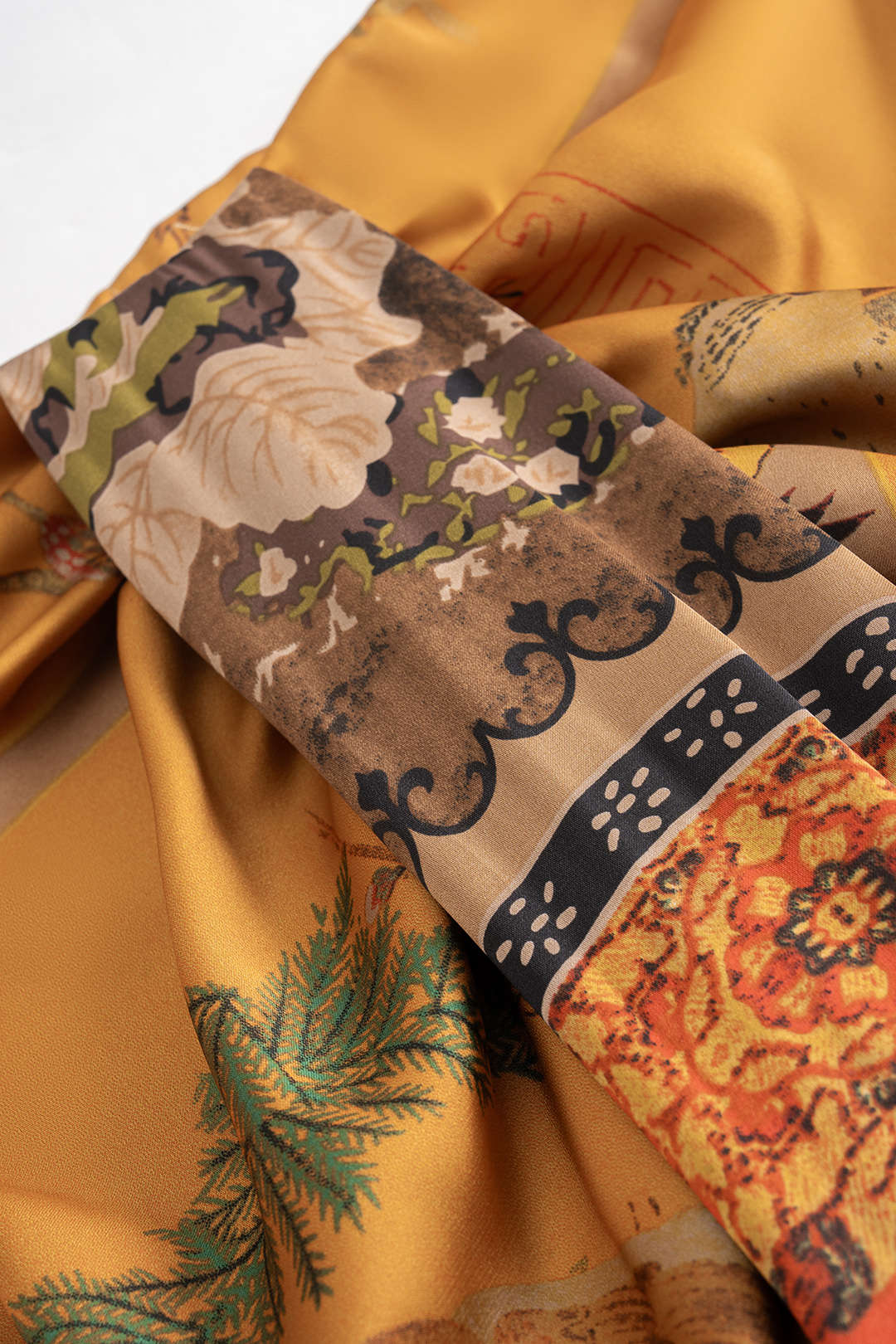 Plus Size Vintage Print Satin Tie-Front Skirt