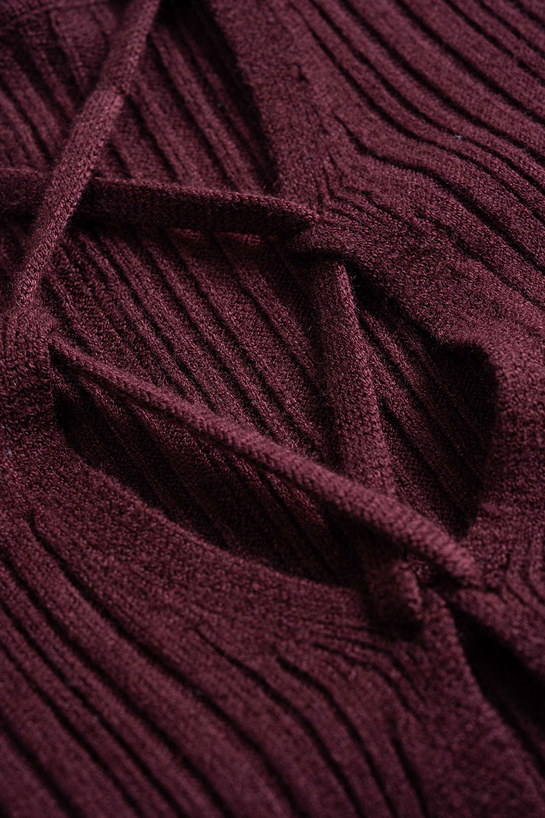 Knit Round Neck Tie-Back Scalloped Edge Long-Sleeve Dress