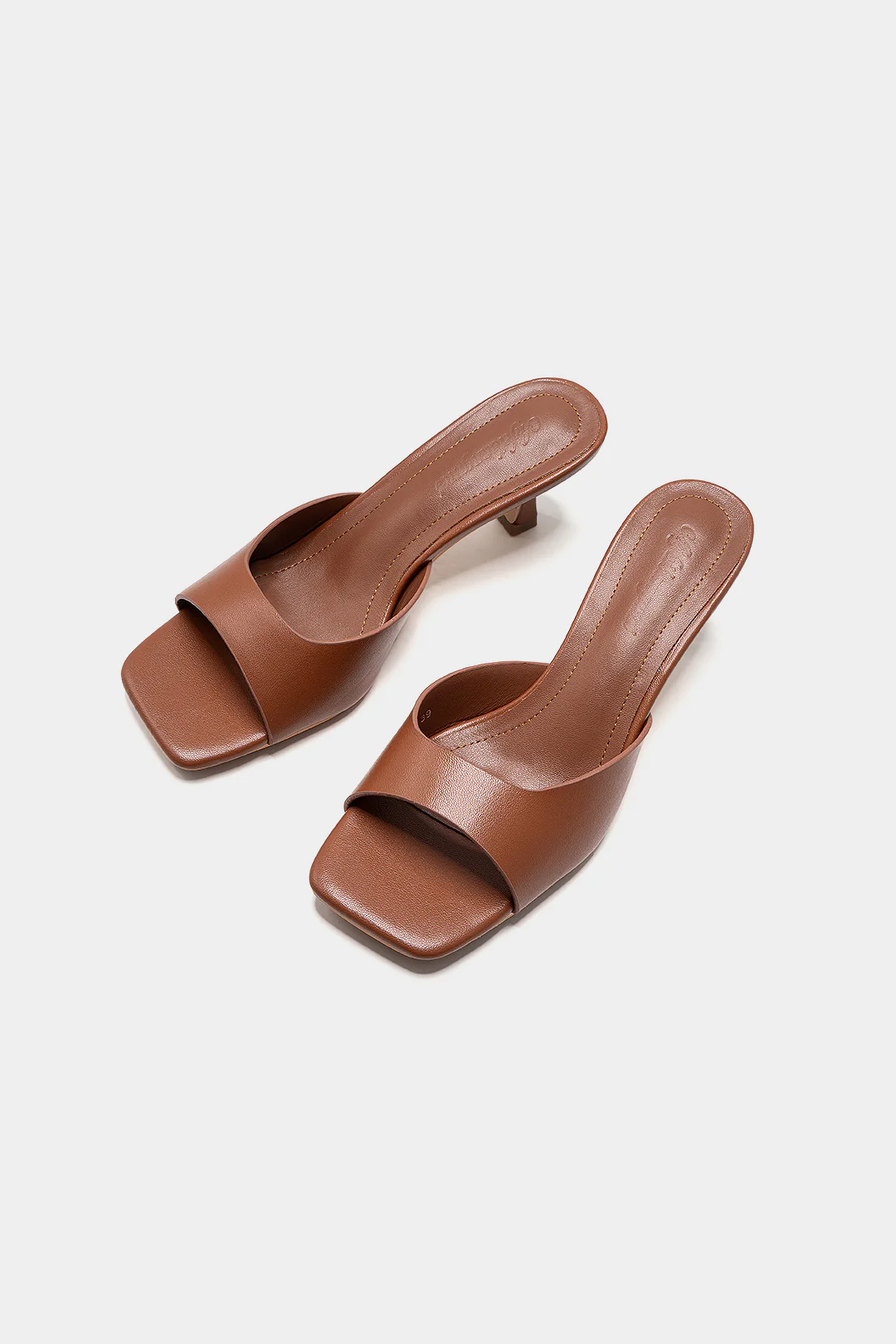 Leather Square-Toe Low-Heel Shoes