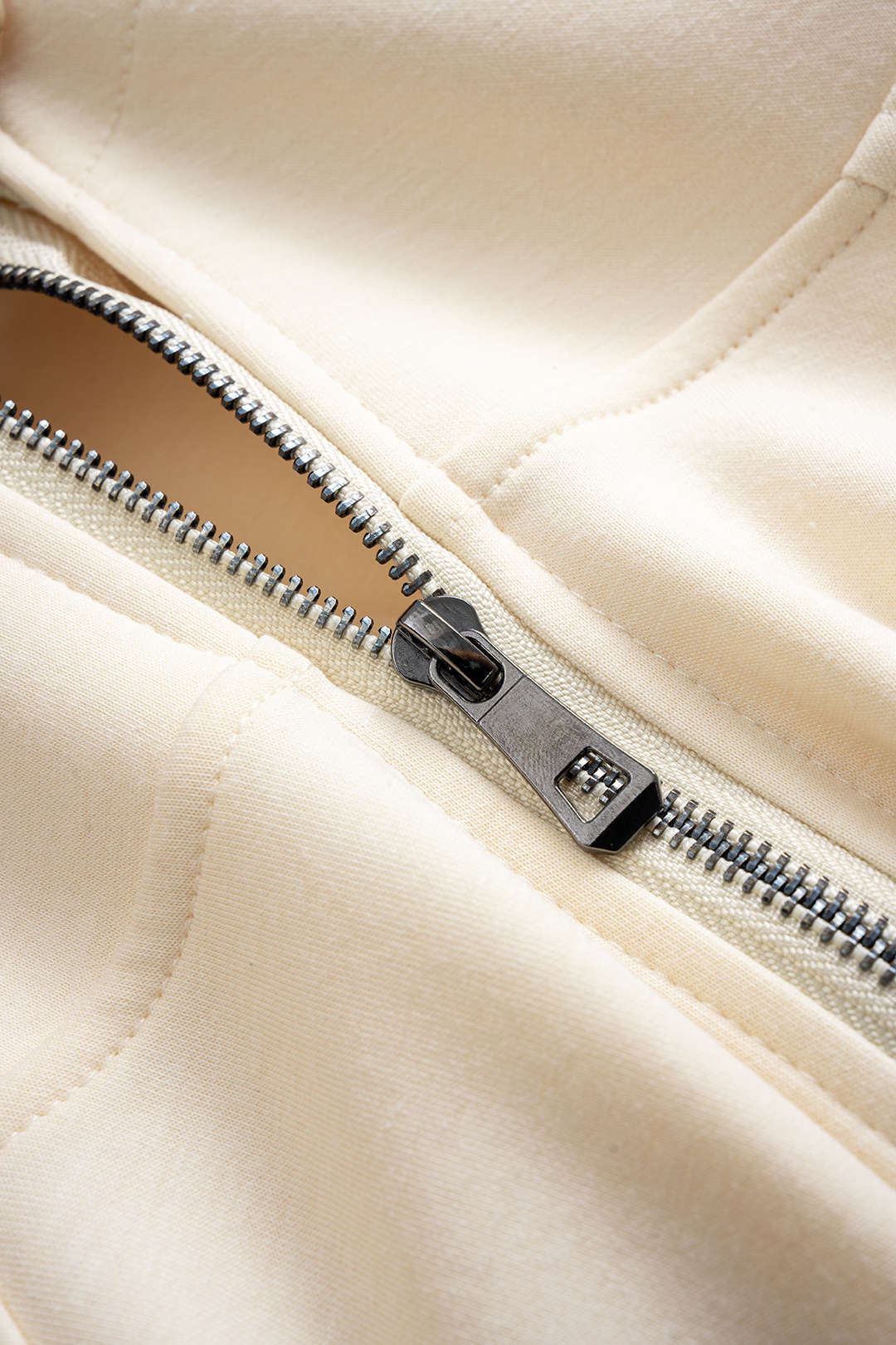 Zipper Long-Sleeve Short Hoodie