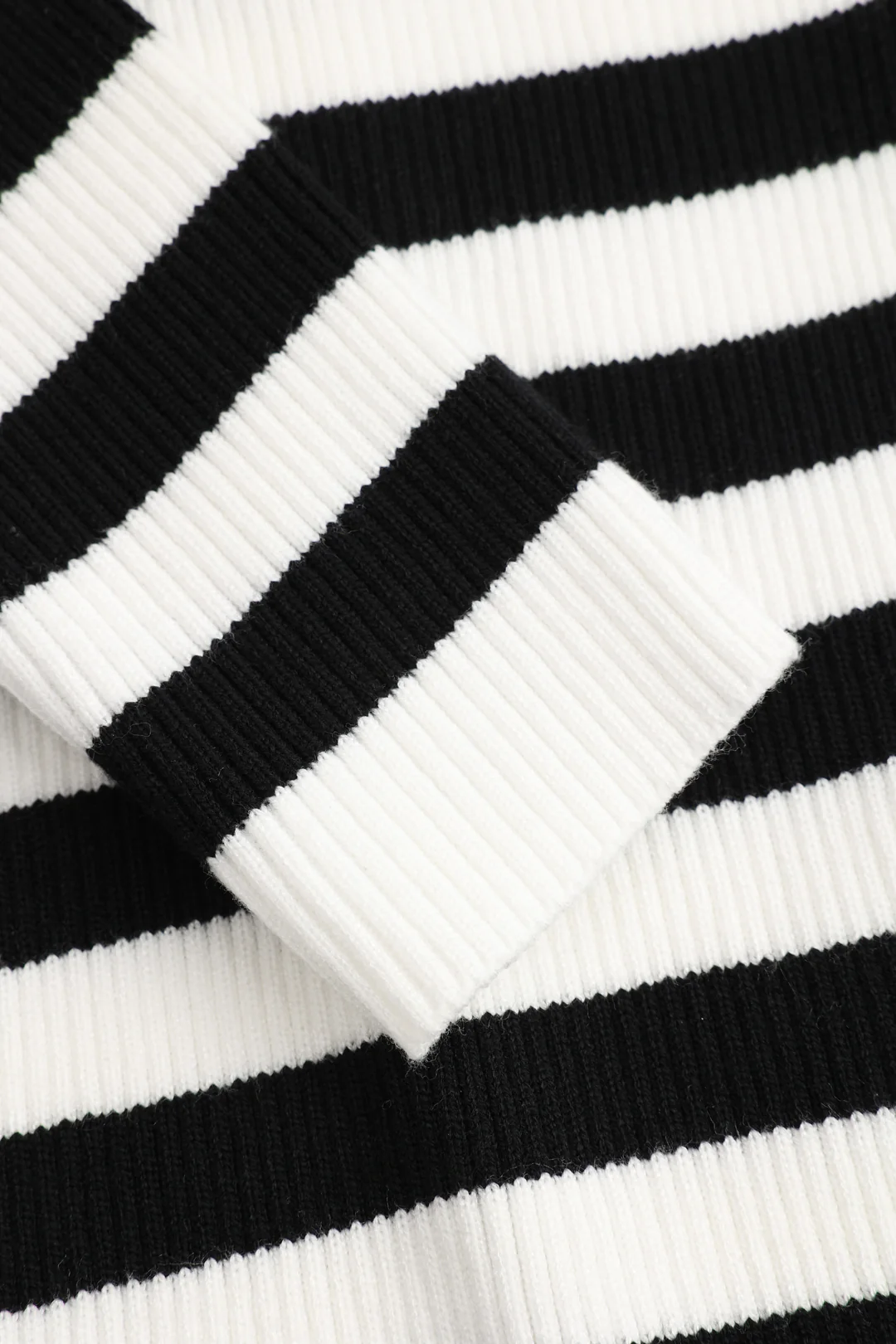 Knit Zebra Stripe Off Shoulder Long Sleeve Dress