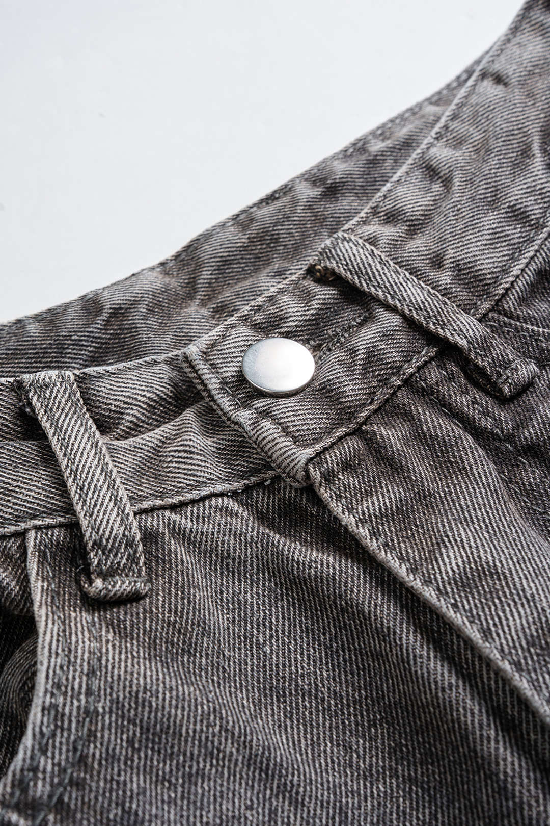 Denim Wide-Leg Barrel Jeans