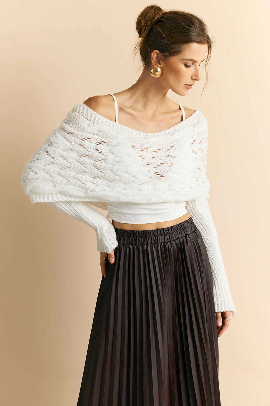 Knit Crossed Cut Out Ruched Long-Sleeve Top