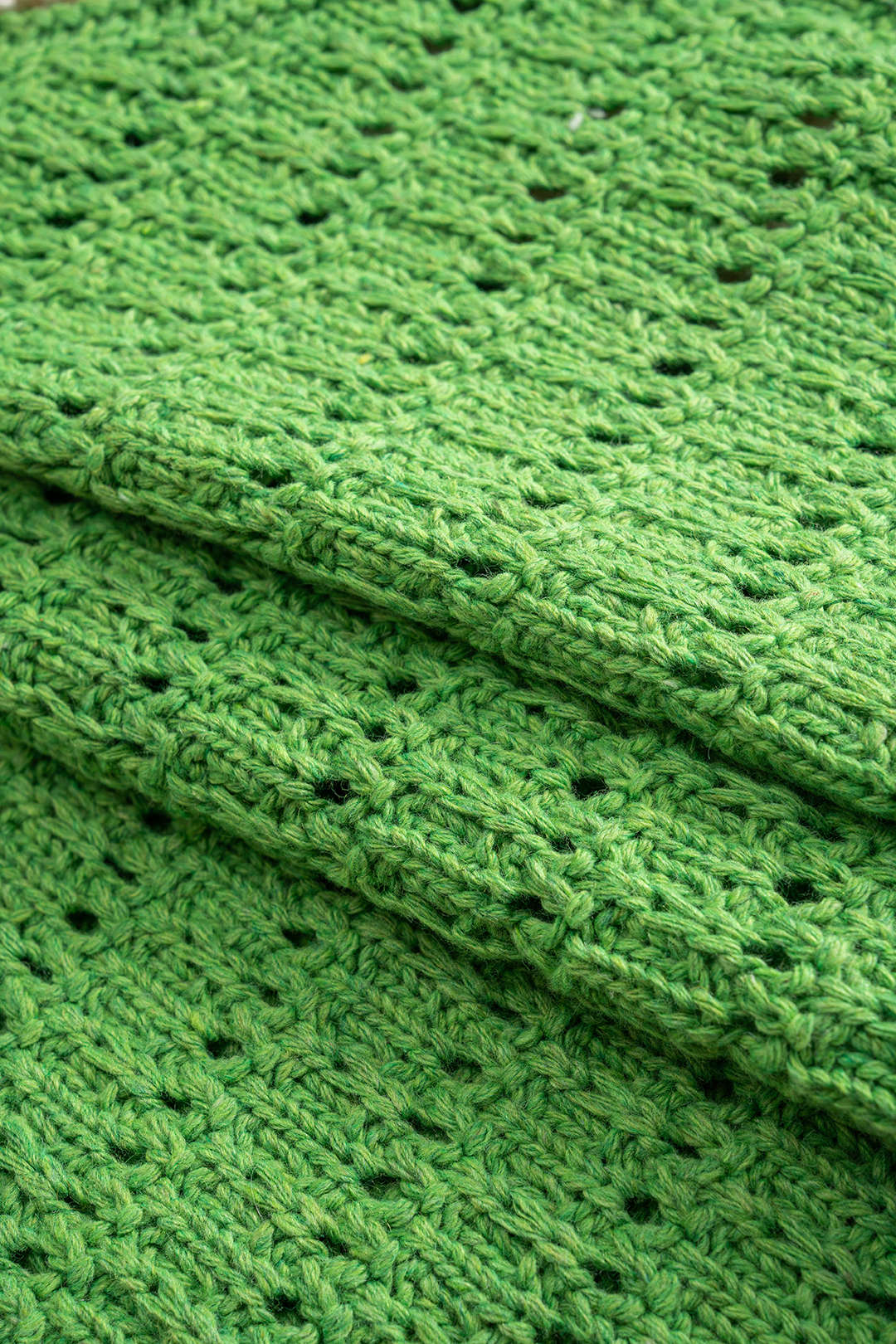 Knit Button Hollow-Out Vest