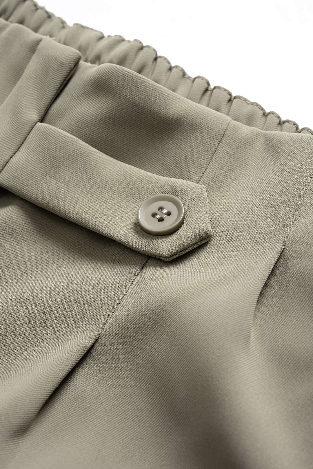 Button Ruched Wide-Leg Shorts