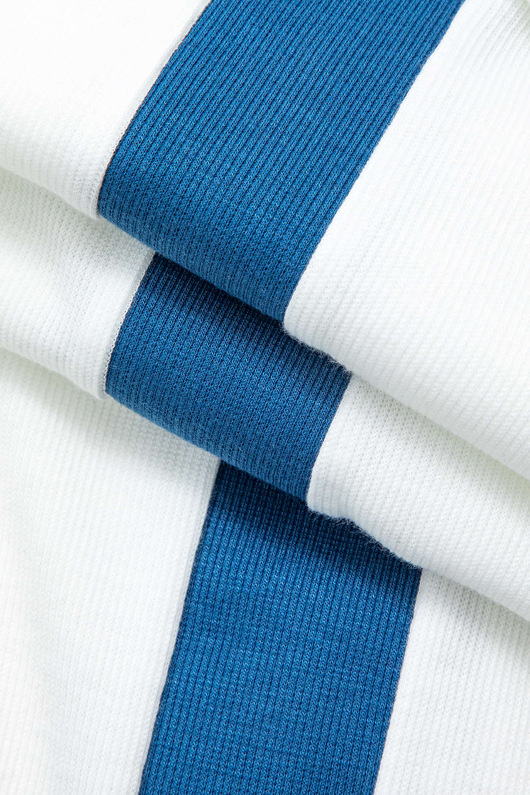 Plus Size Contrast Sleeveless V-Neck Mid-Length Dress