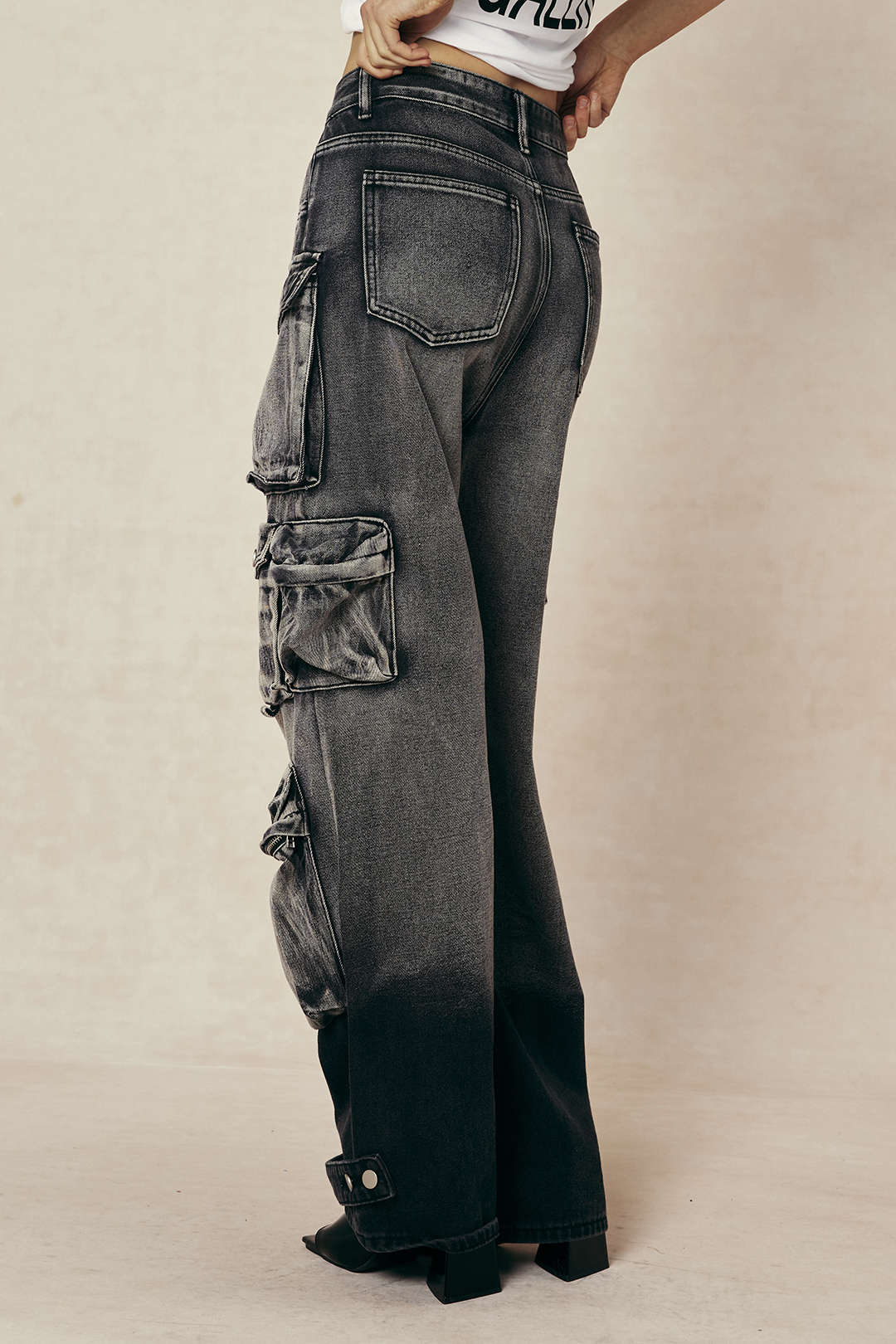 Ombre Multi-Pocket Wide-Leg Cargo Denim Trousers