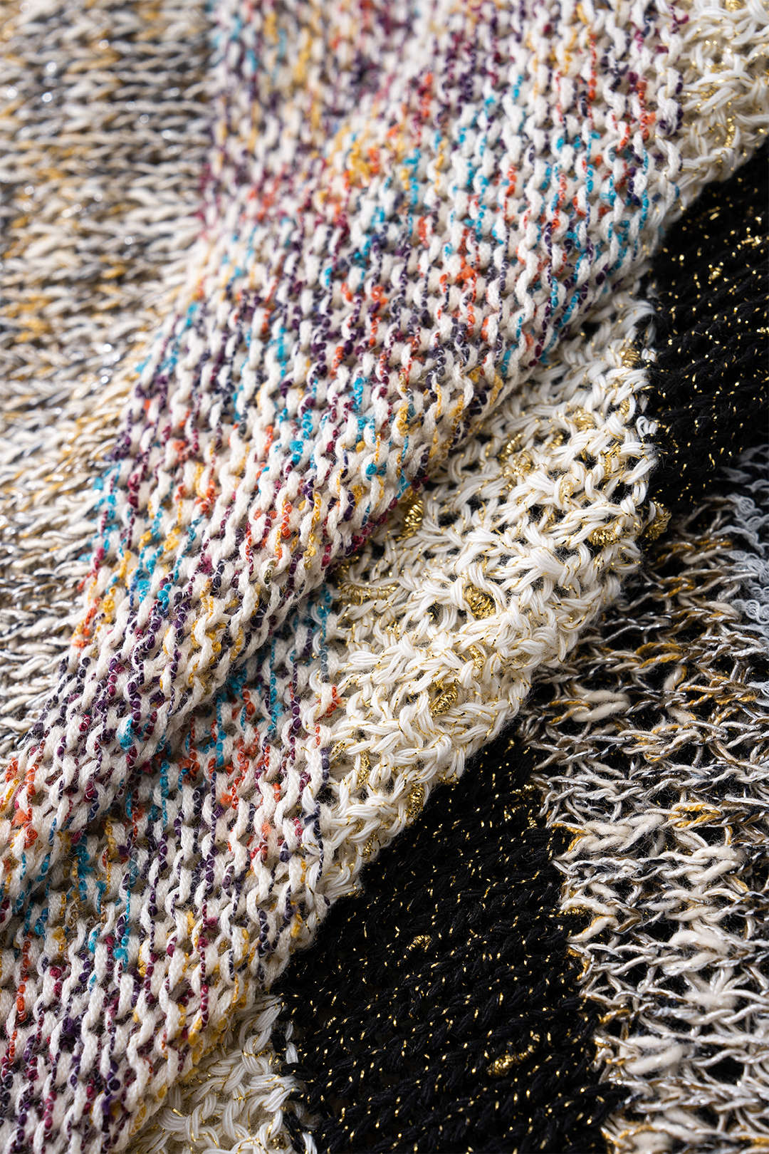 Knit Stripes Contrast Round Neck Tank Top