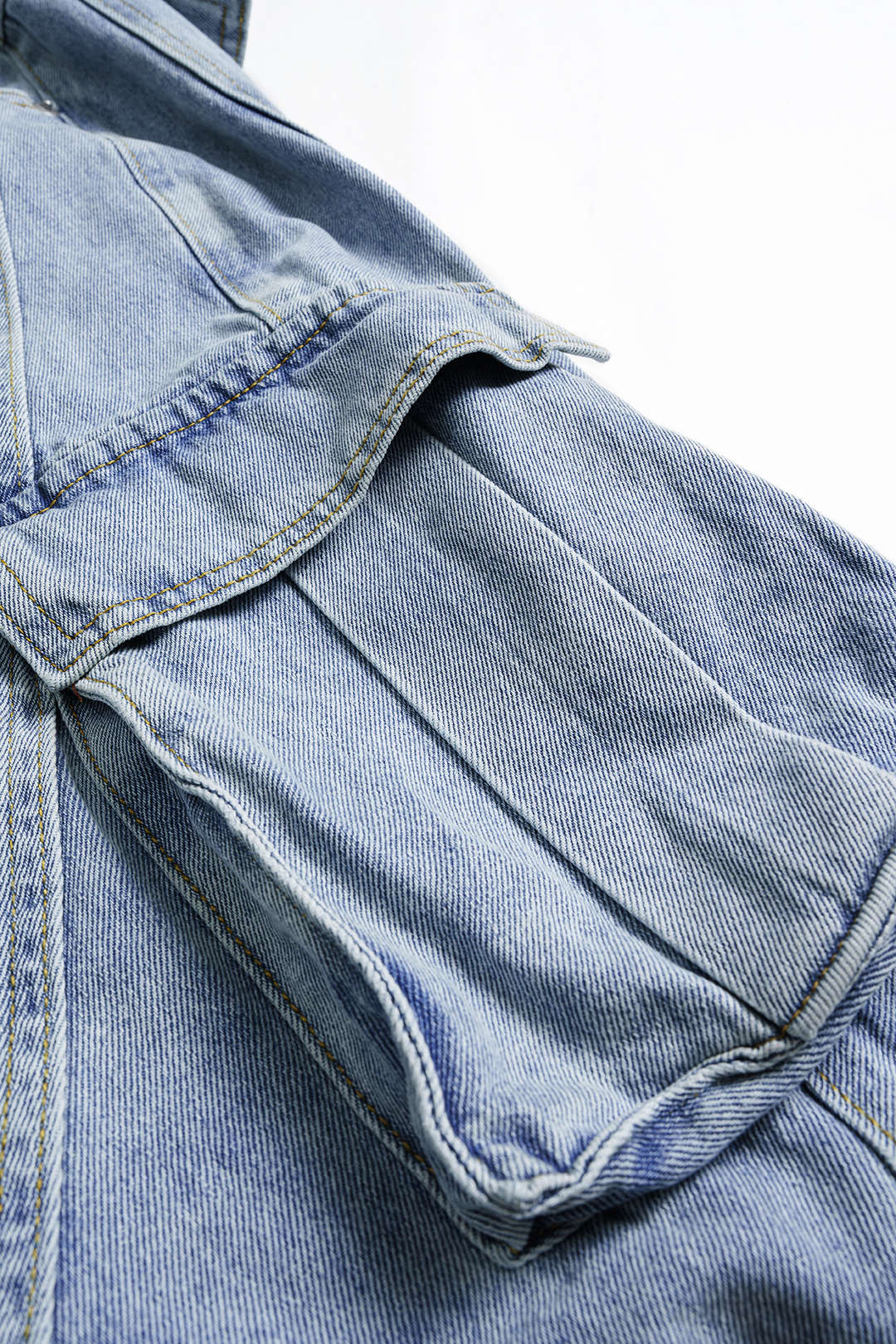 Denim Wide Leg Pocket Barrel Jeans