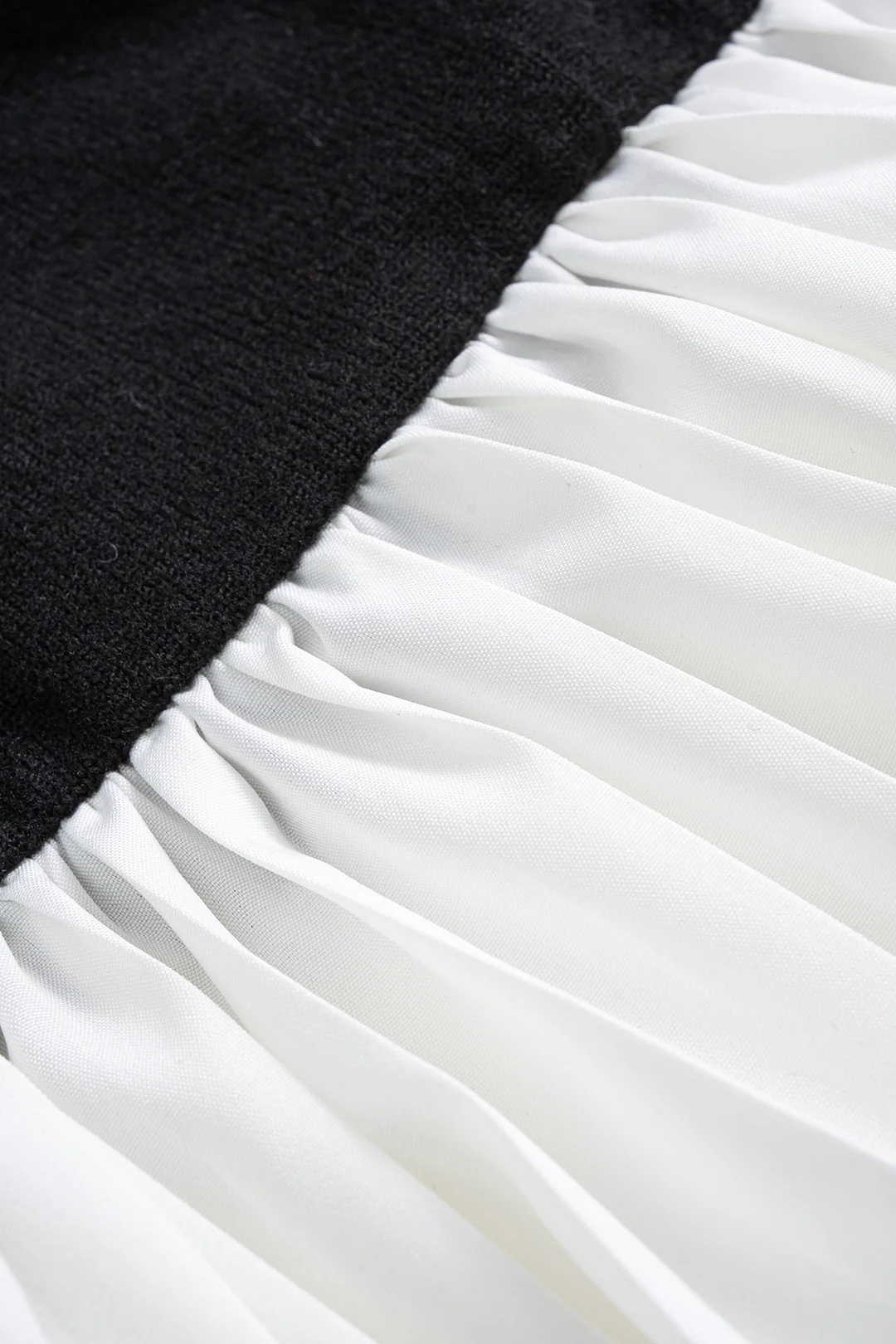 Patchwork Pleated Long Sleeve Mini Dress