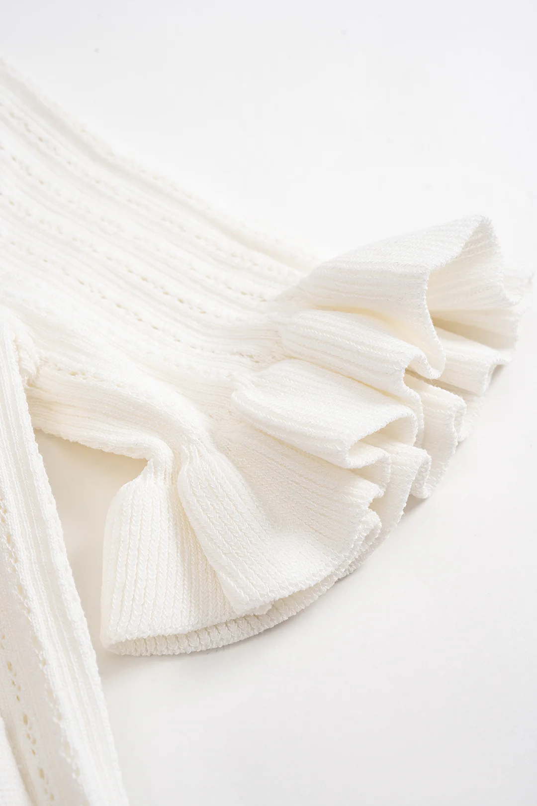 Knit V-Neck Ruffled Short-Sleeve Shirt and Fish-Tail Skirt Set