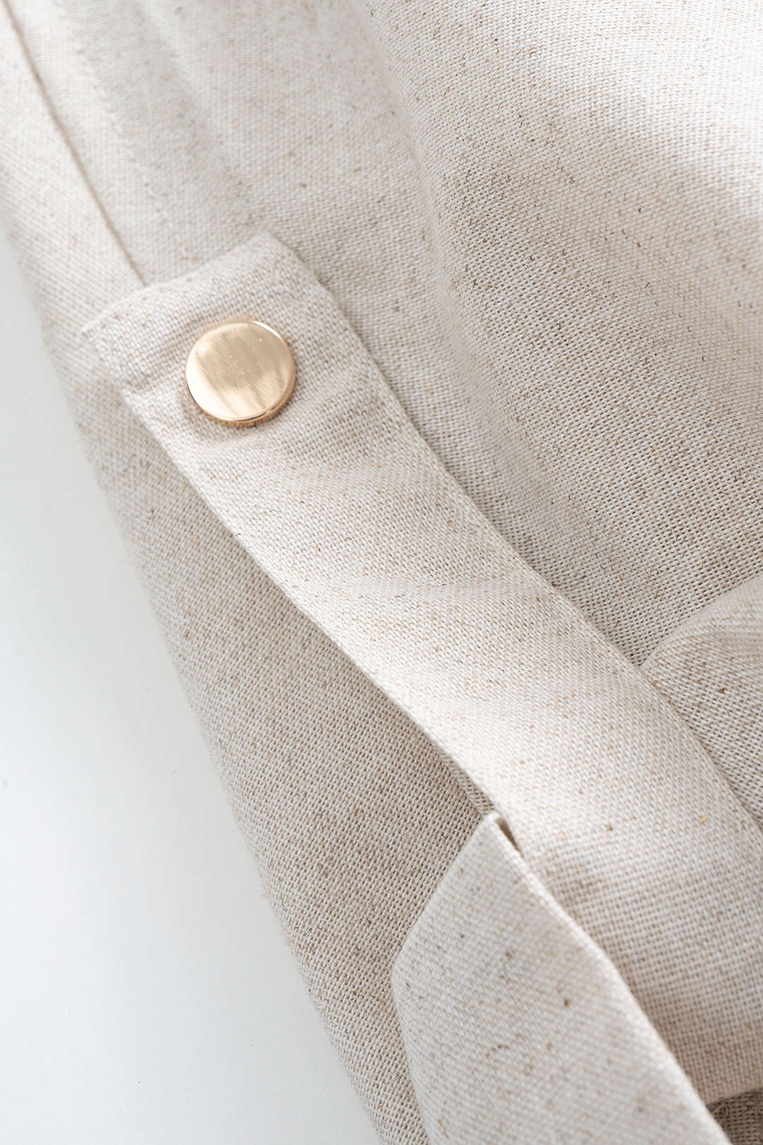 Linen Metallic Button Shirred Short Sleeve Top