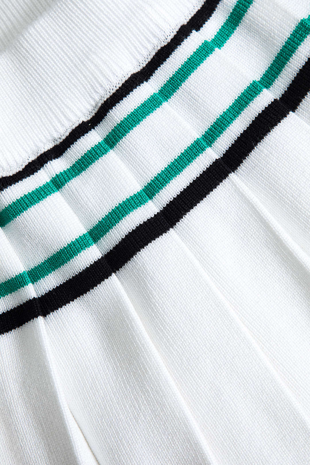 Color Block Knit Pleated Mini Skirt