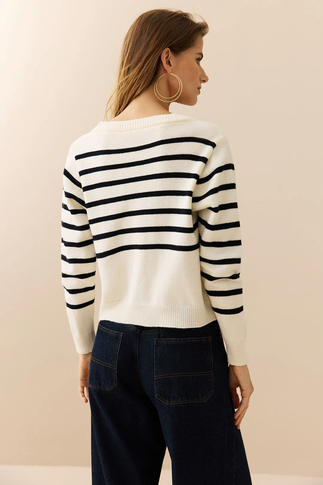 Knit Contrasting Striped Buttoned Cardigan