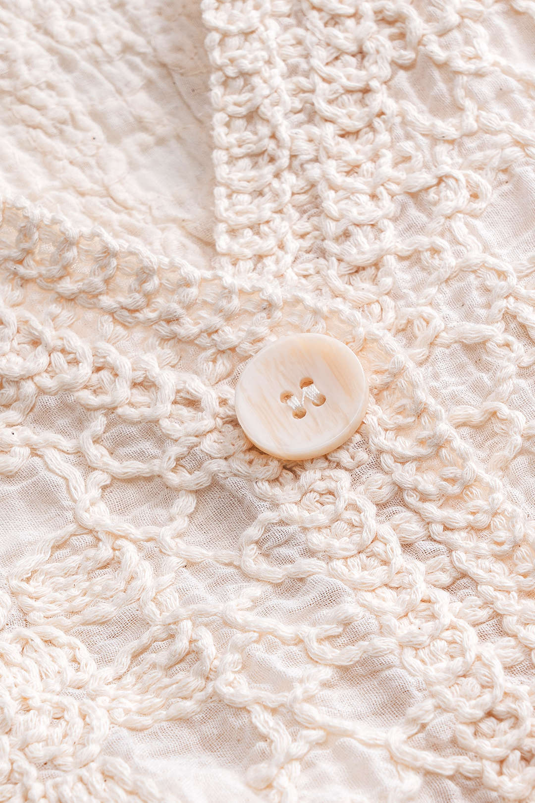 Embroidery Lace Tank Top