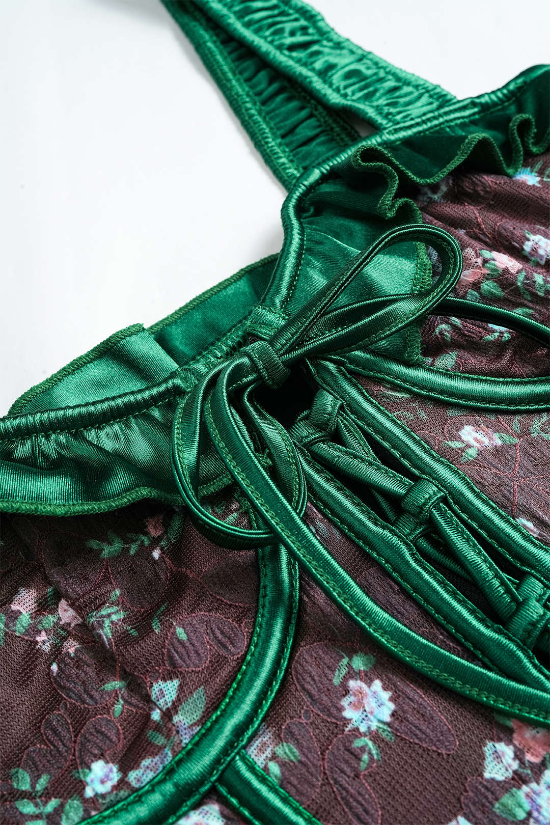 Vintage Floral Print Mesh Tie-Front Camisole Top