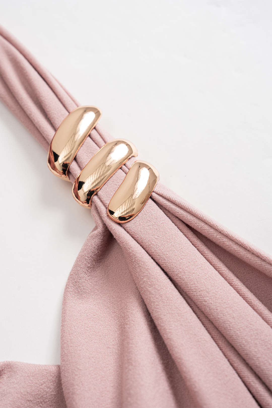 Metallic Decorative Cowl Neck Halter Ruched Backless Camisole Top