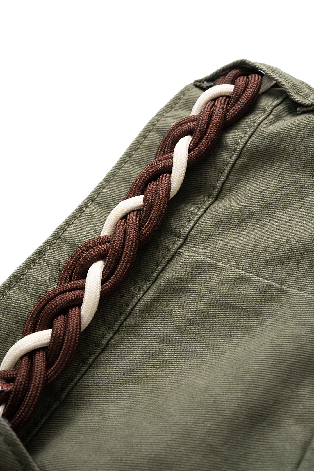 Denim Pocket Belted Barrel-style Jeans