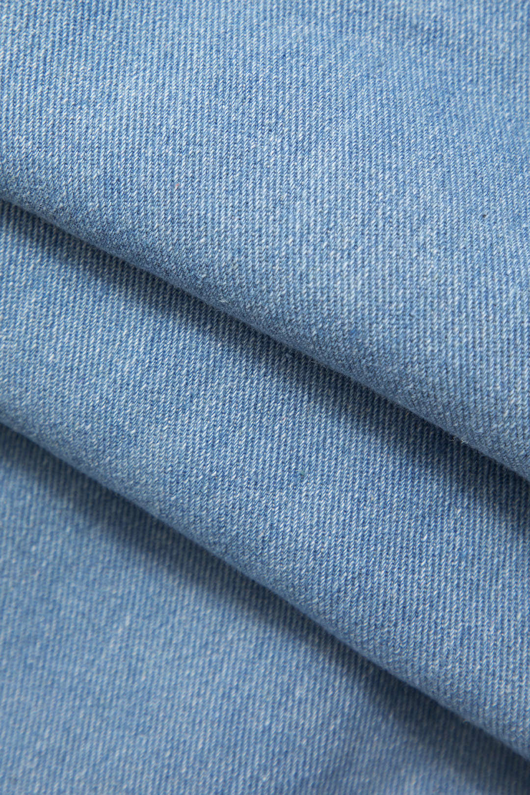 Multi-Pocket Rolled-Hem Wide-Leg Cargo Denim Jeans