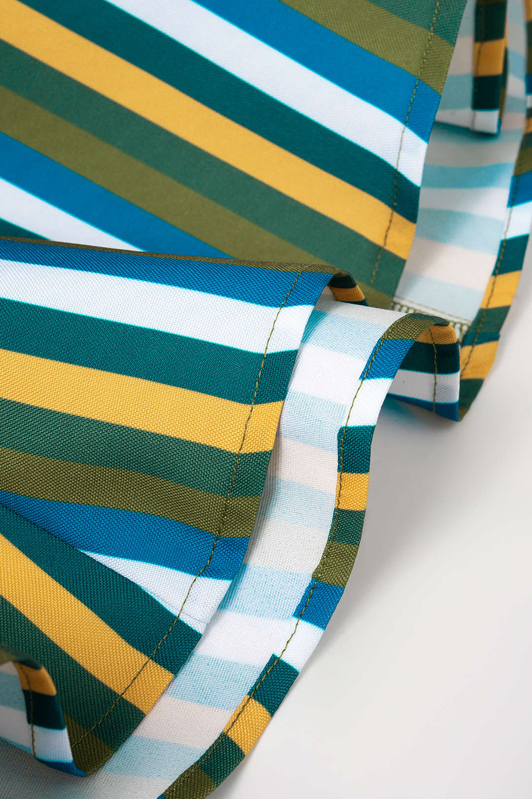 Plus Size Stripes Print Tube Top