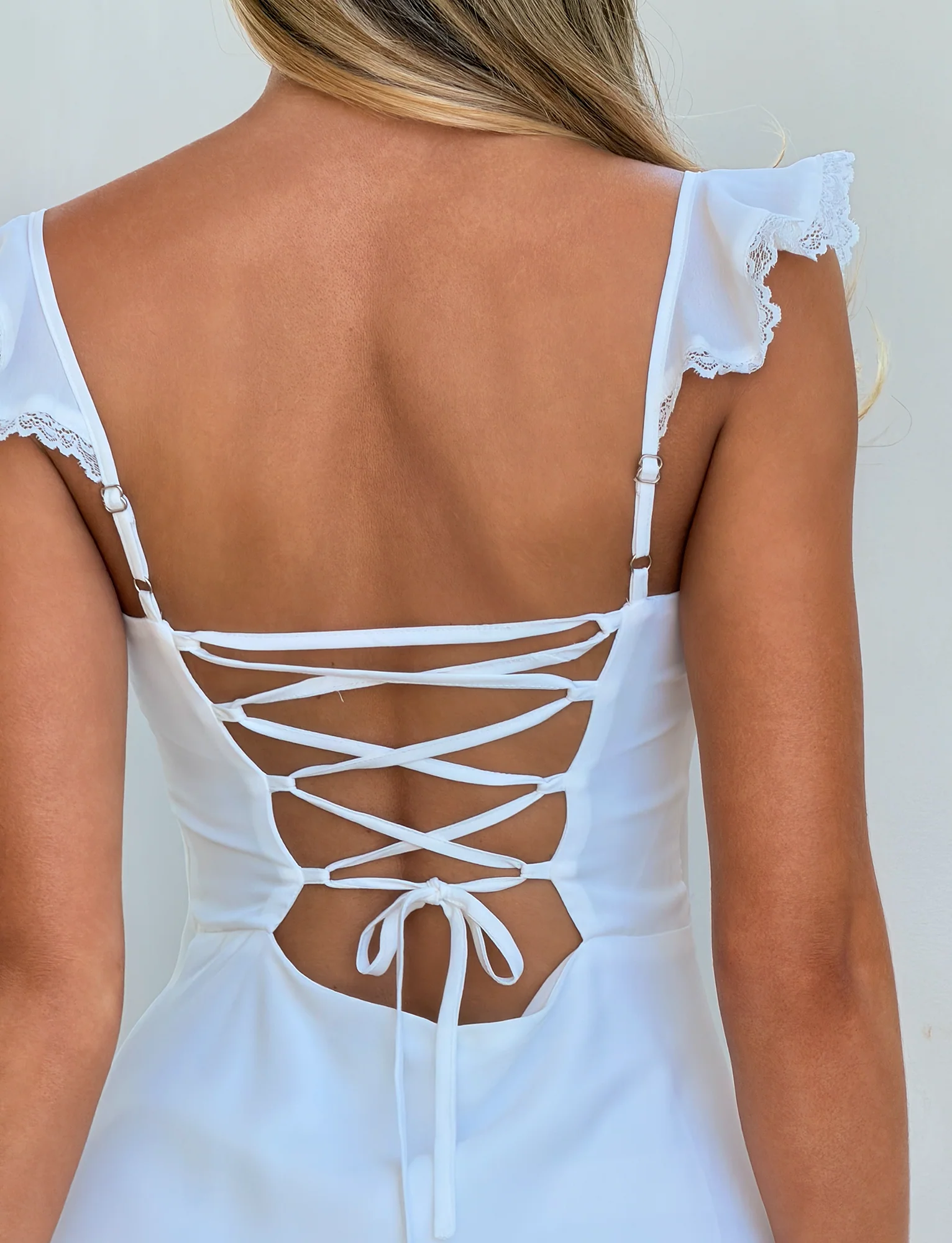 CHELSY MINI DRESS - WHITE