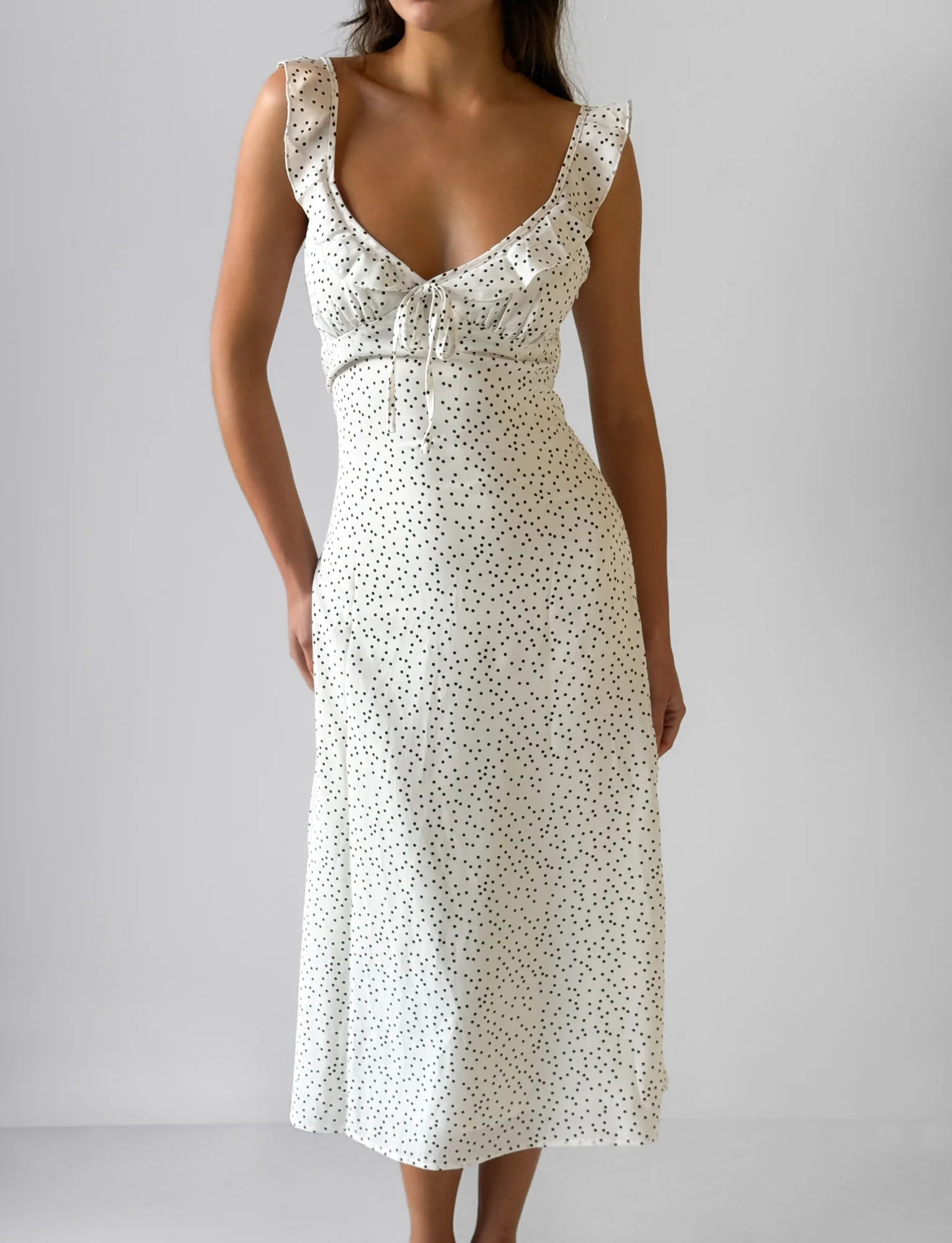 LOTTIE RUFFLE MIDI DRESS - WHITE POLKA