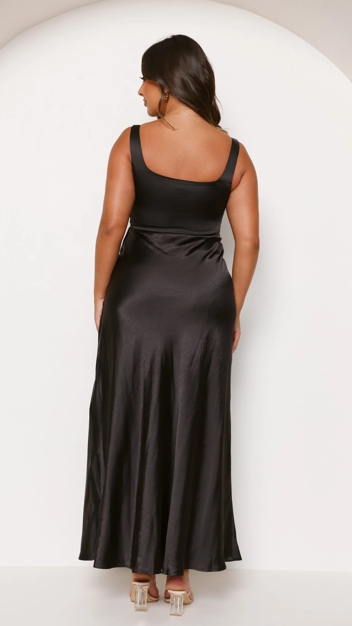 Alaria Maxi Dress - Black