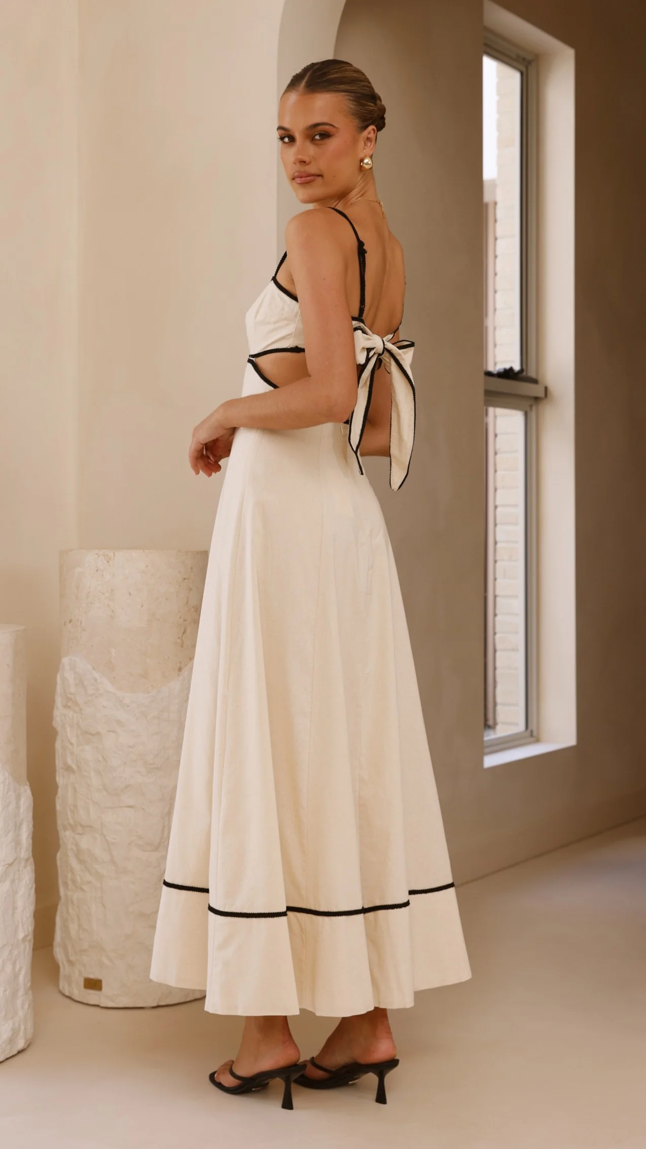 Nereda Maxi Dress - Cream